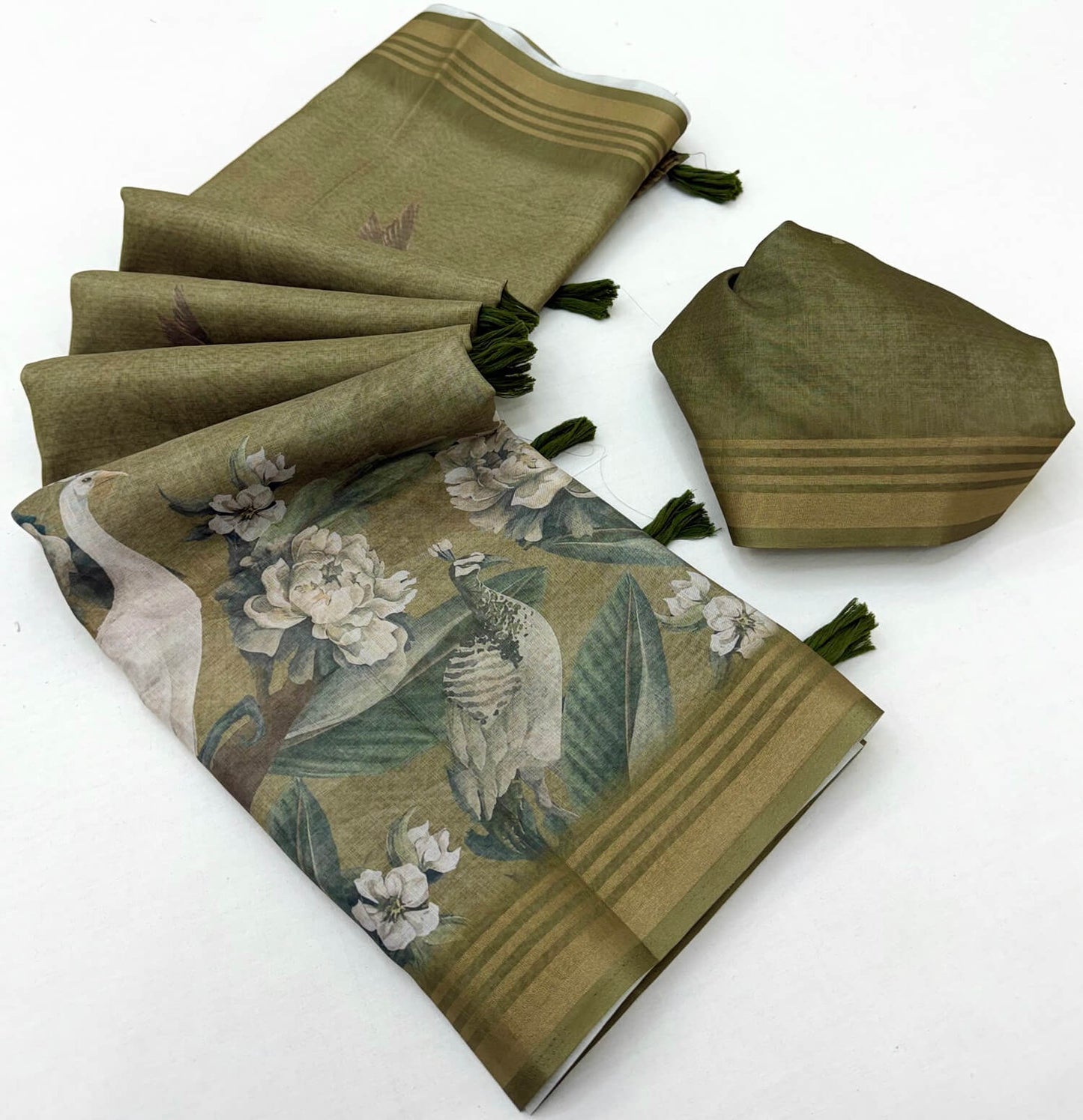 Magnificat Green Printed Cotton Silk Saree With Beleaguer Blouse Piece