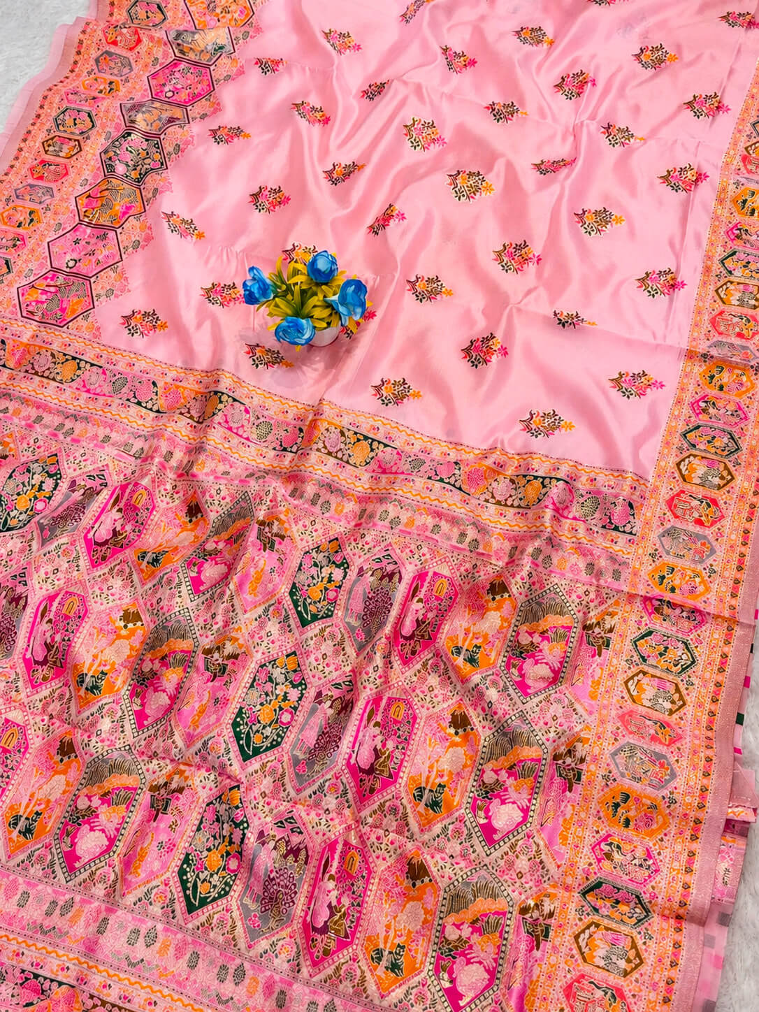 Piquant Pink Pashmina Silk Saree With Panache Blouse Piece