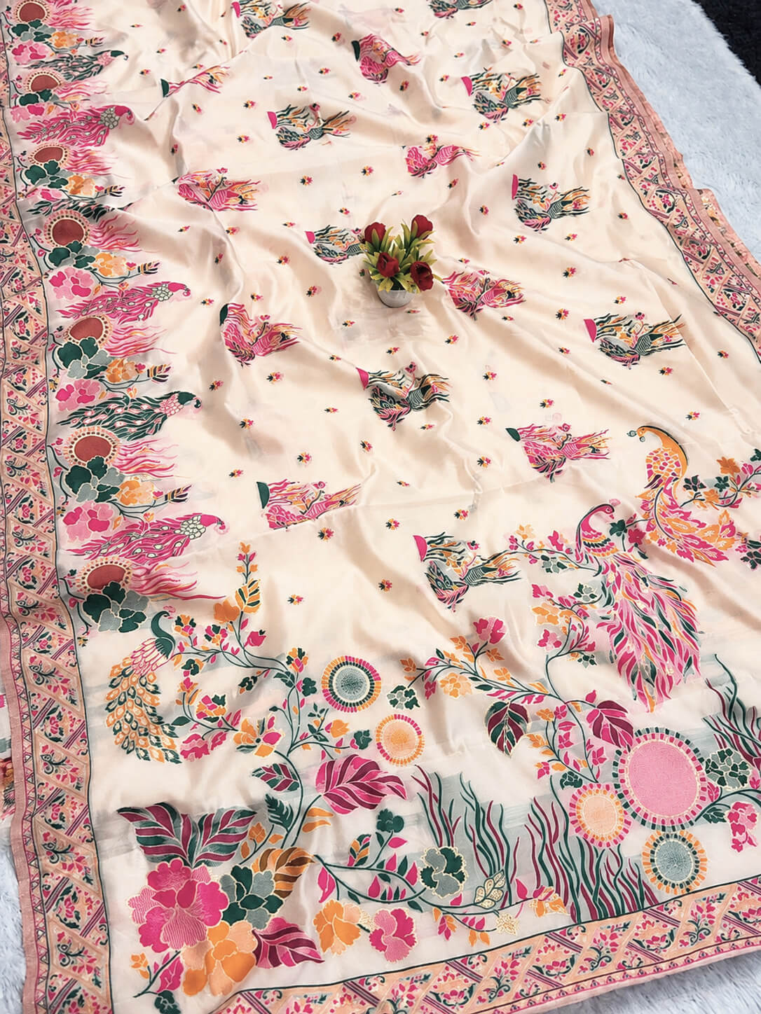 Pleasurable Beige Pashmina Silk Saree With Efflorescence Blouse Piece