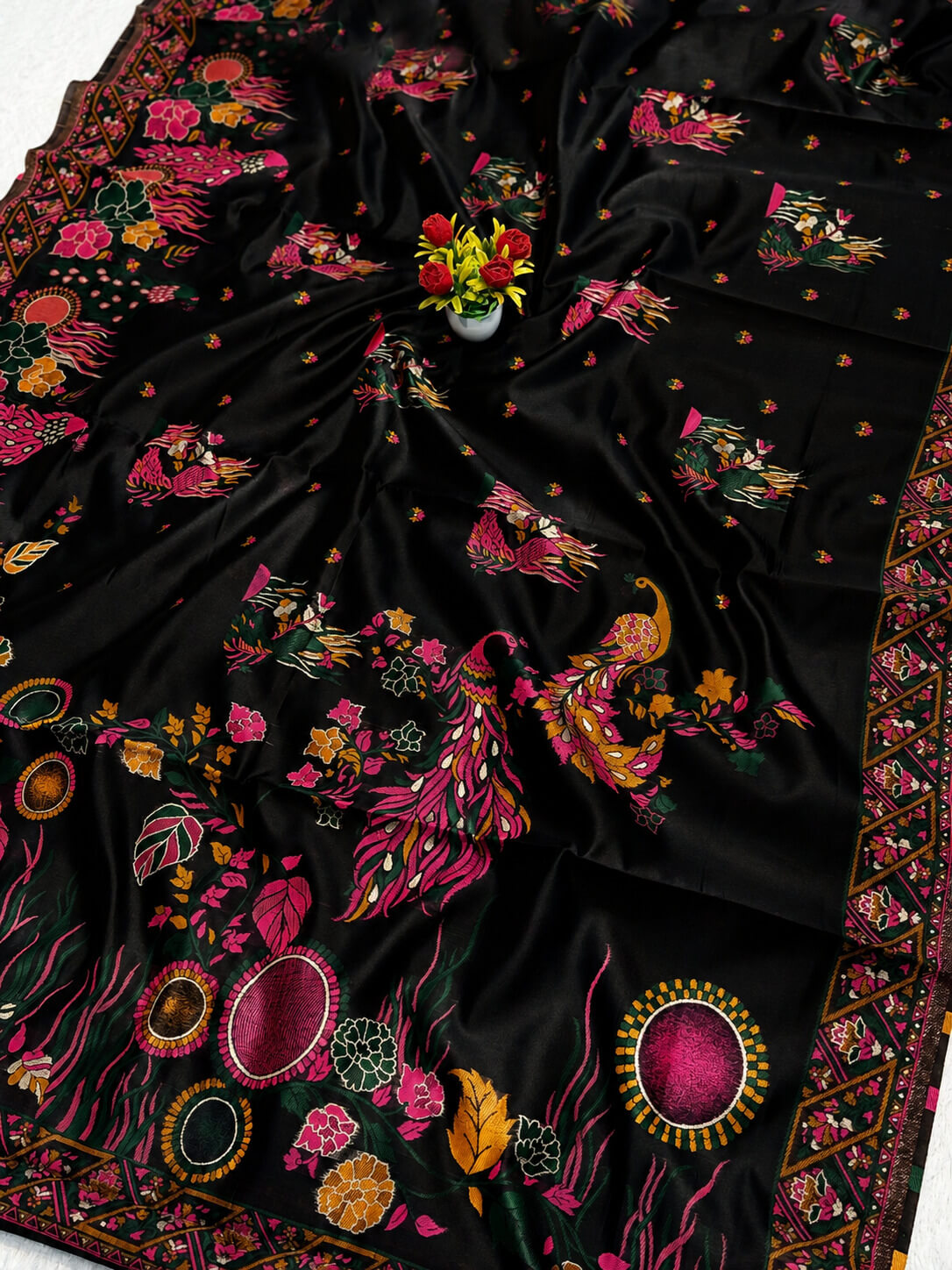 Sensational Black Pashmina Silk Saree With Evanescent Blouse Piece