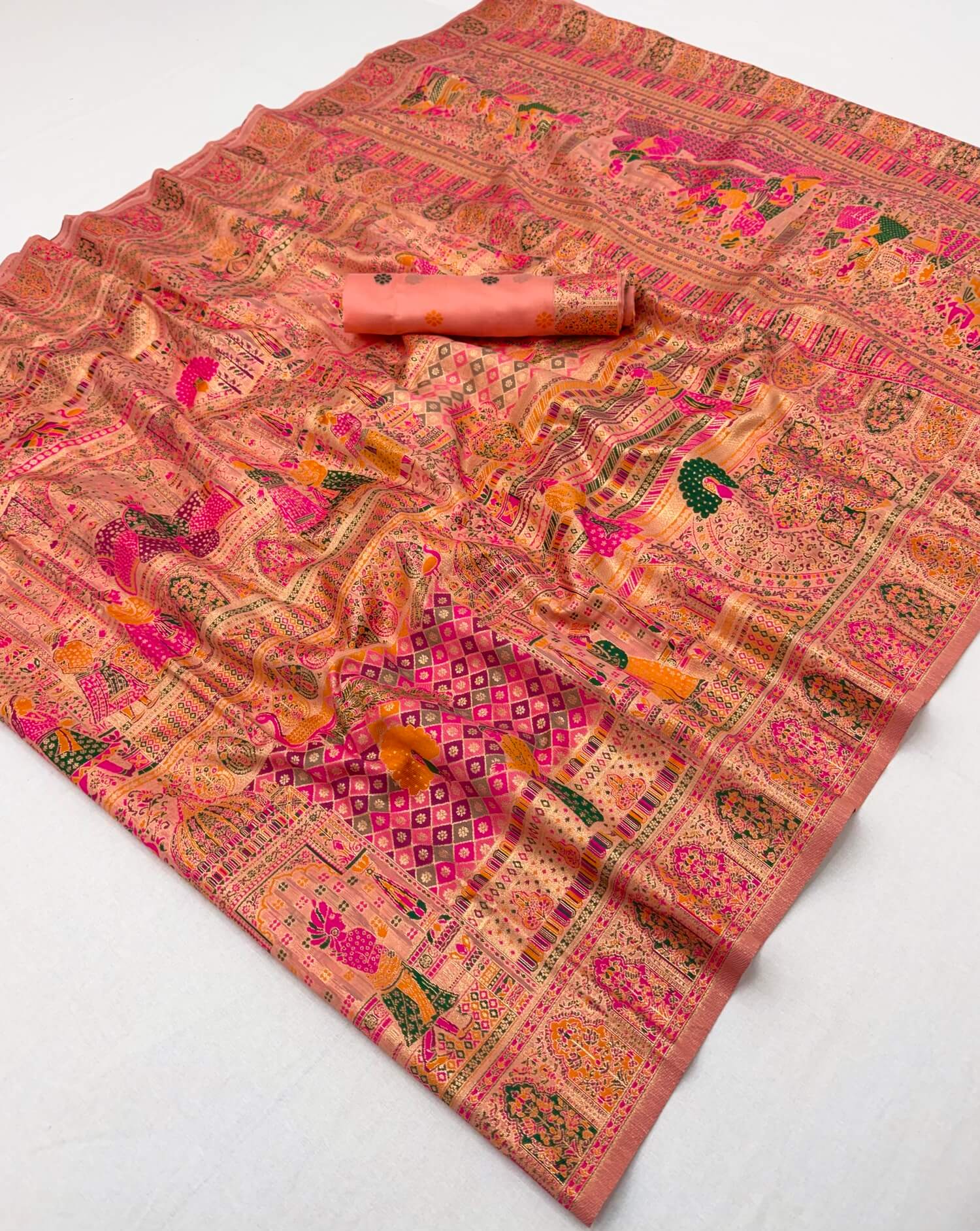 Enamoring Peach Pashmina Silk Saree With Entrancing Blouse Piece
