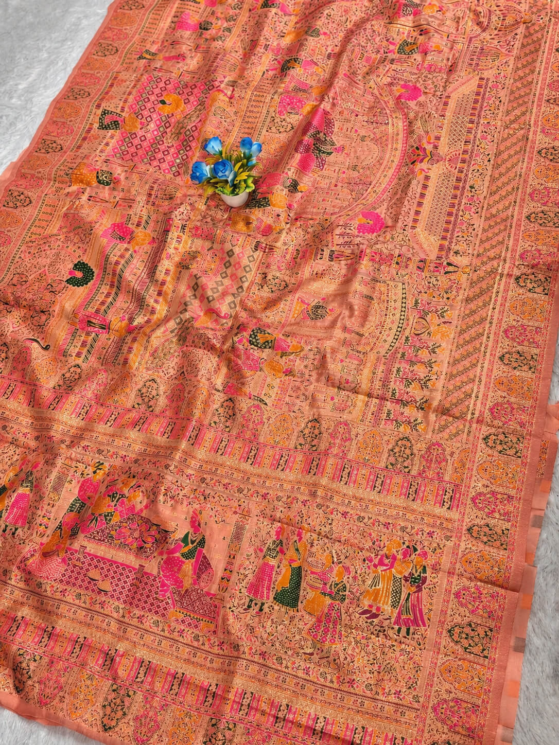 Enamoring Peach Pashmina Silk Saree With Entrancing Blouse Piece