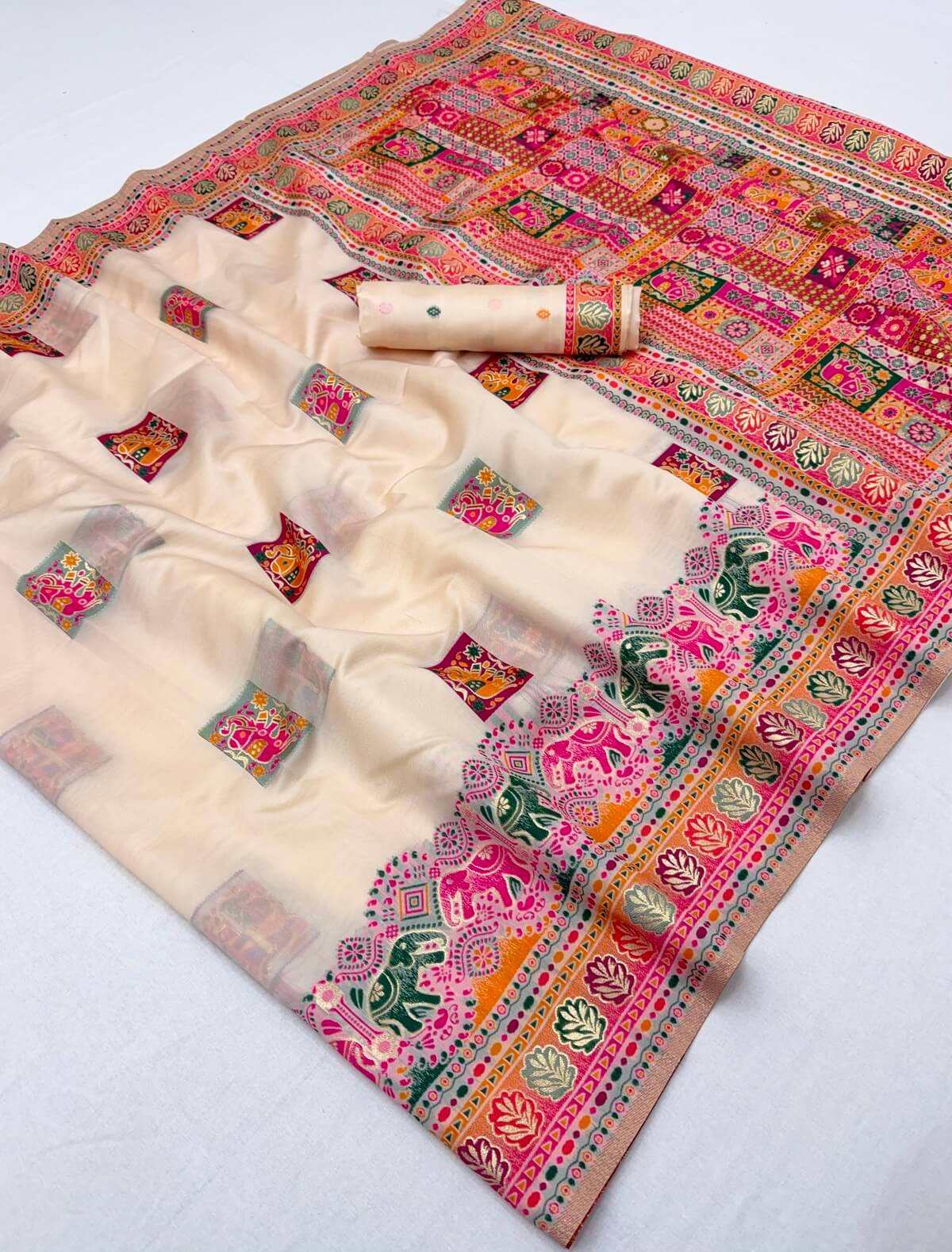 Proficient Beige Pashmina Silk Saree With Dulcet Blouse Piece