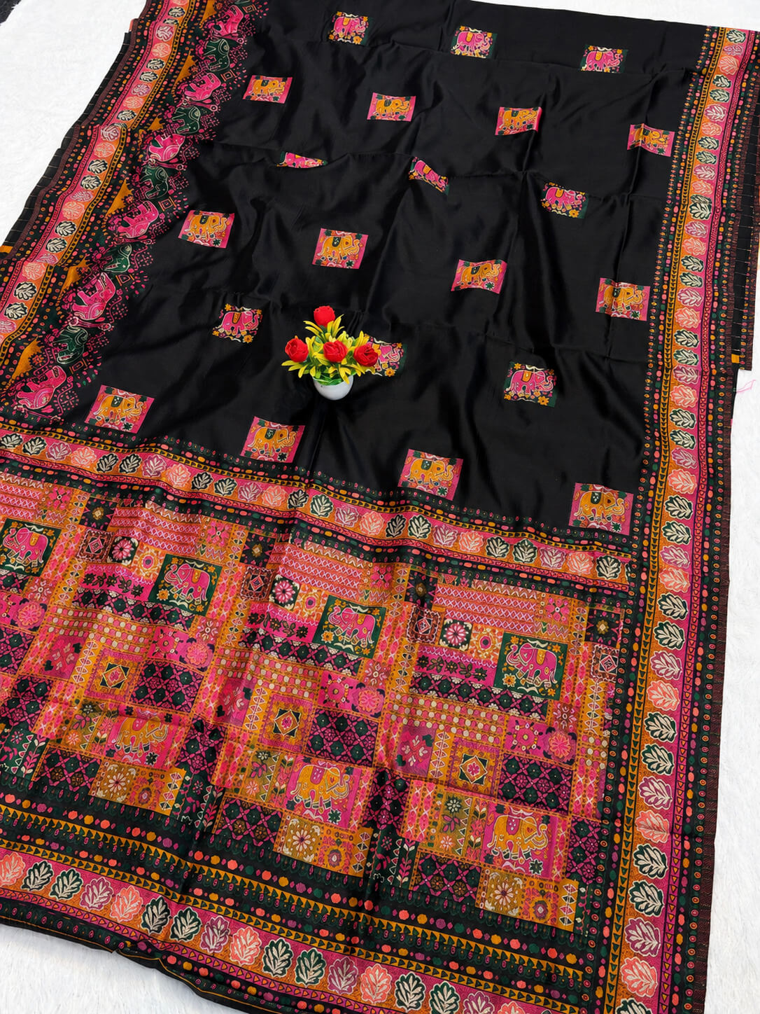 Demanding Black Pashmina Silk Saree With Appealing Blouse Piece