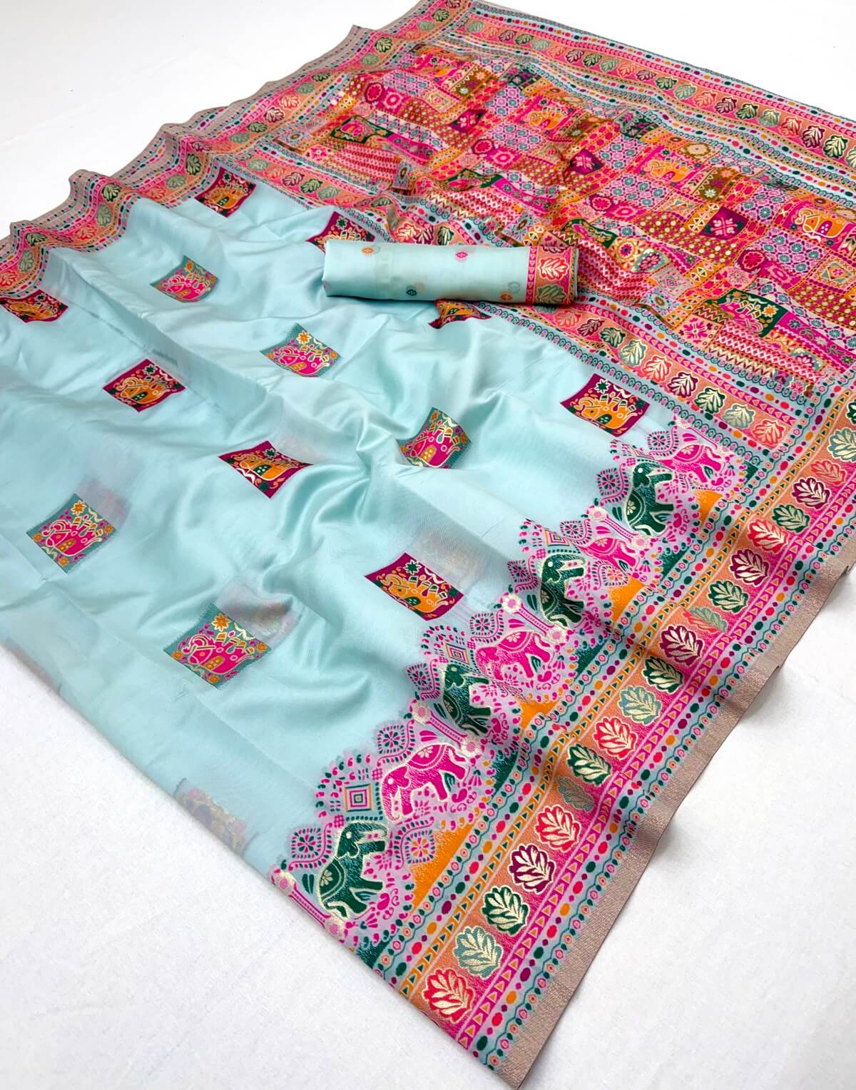 Enticing Sky Pashmina Silk Saree With Allure Blouse Piece