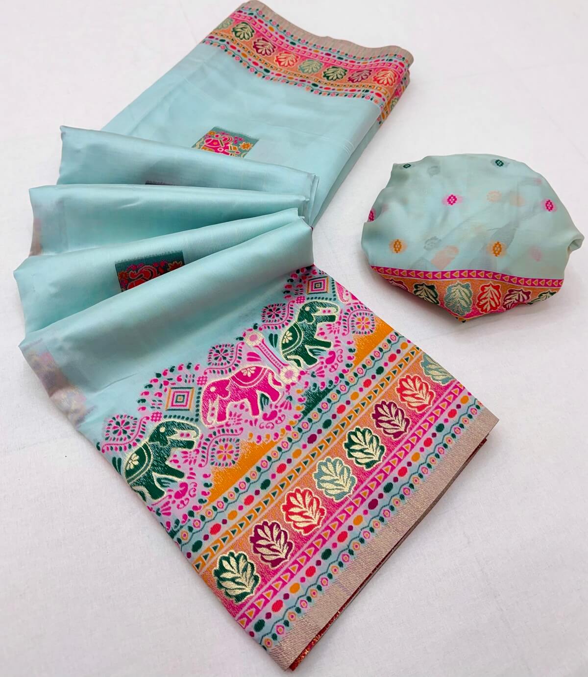 Enticing Sky Pashmina Silk Saree With Allure Blouse Piece