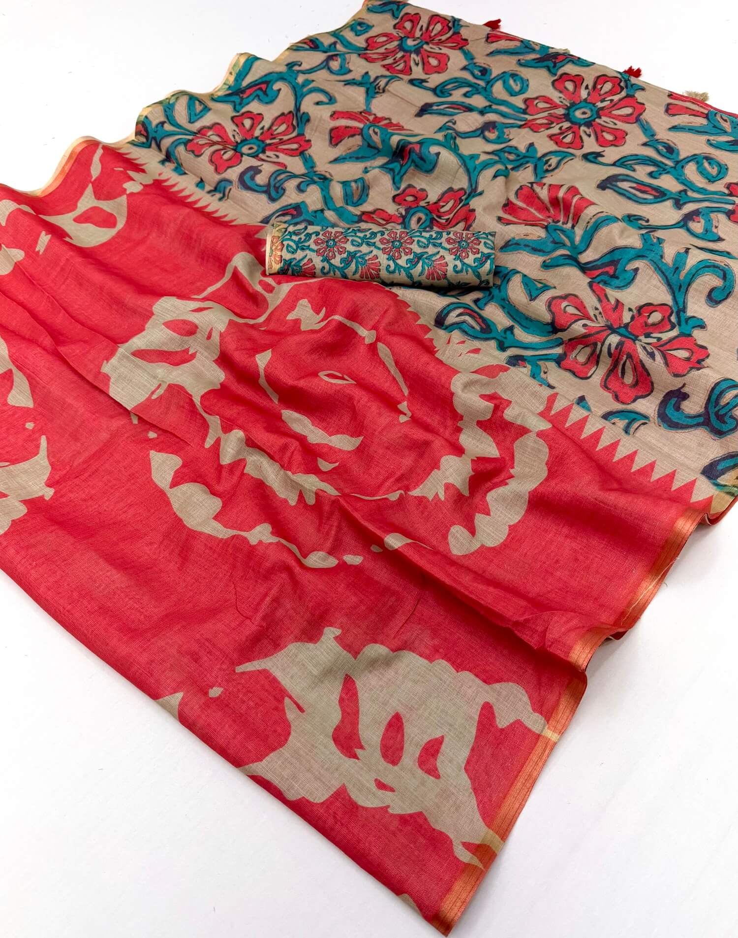 Energetic Red Printed Cotton Silk Saree With Designer Blouse Piece