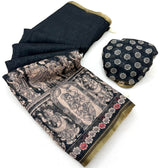 Embrocation Black Kalamkari Printed Cotton Silk Saree With Seraglio Blouse Piece
