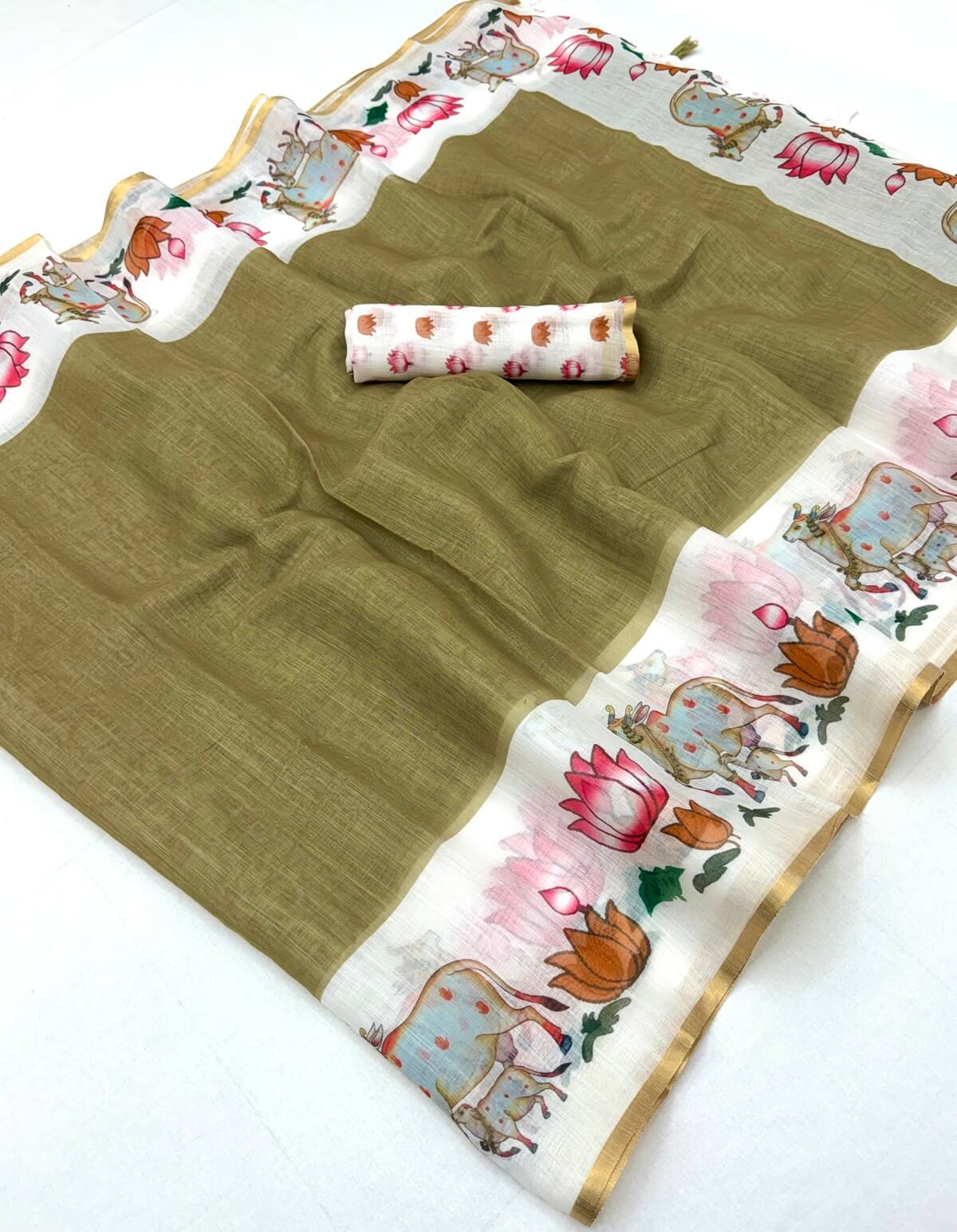 Glorious Green Printed Cotton Silk Saree With Gleaming Blouse Piece