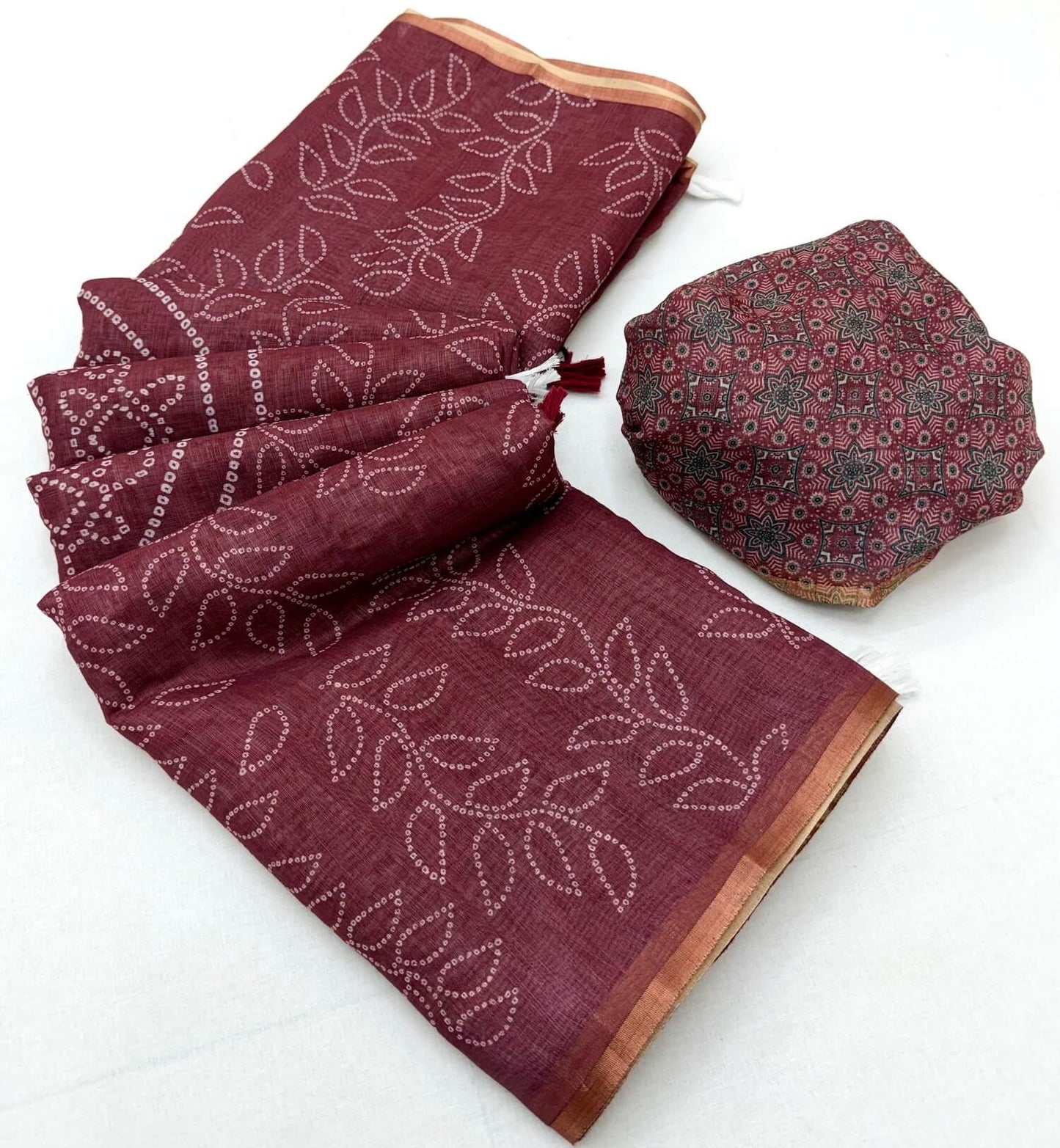 Confounding Maroon Printed Cotton Silk Saree With Supernal Blouse Piece