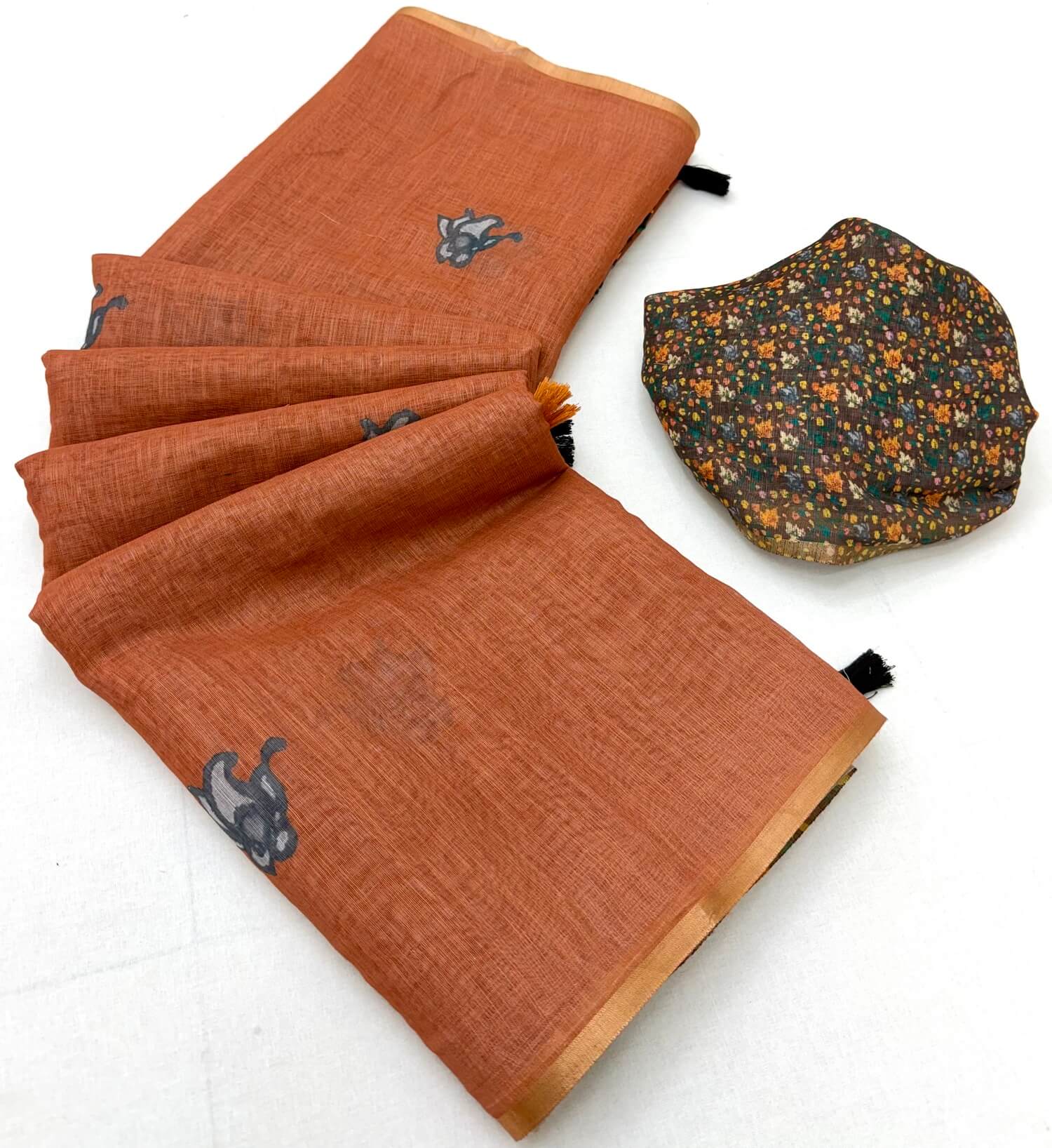 Grandiose Orange Printed Cotton Silk Saree With Delectable Blouse Piece