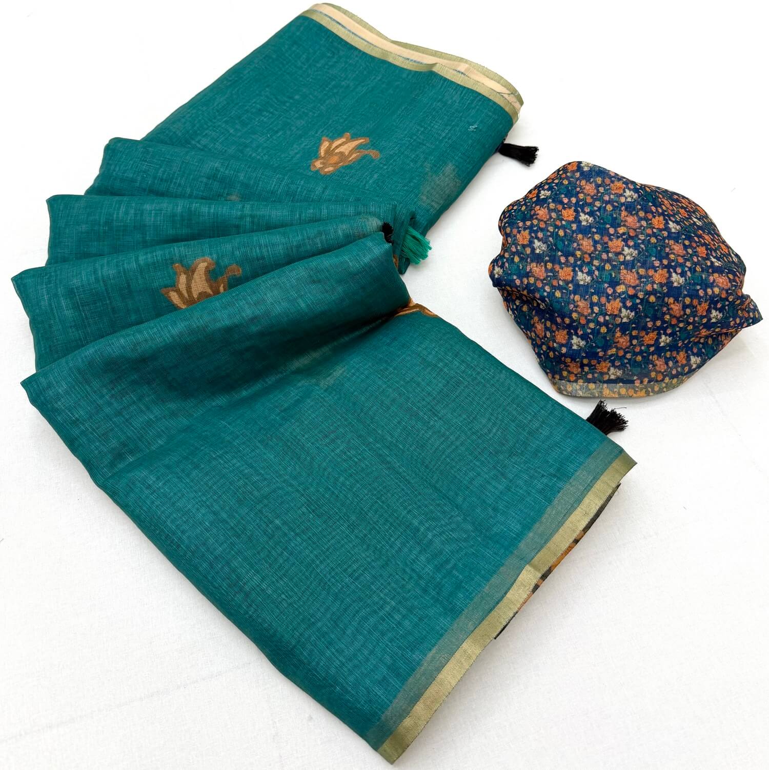 Opulent Rama Printed Cotton Silk Saree With Cynosure Blouse Piece