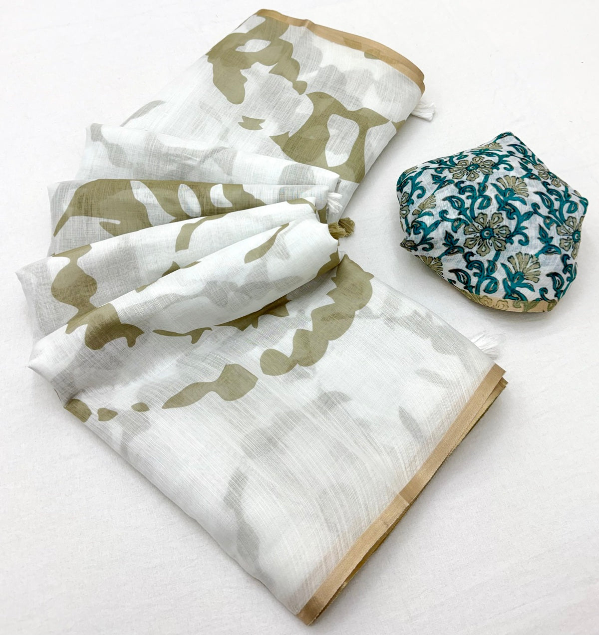 Opulent Off White Printed Cotton Silk Saree With Pleasant Blouse Piece