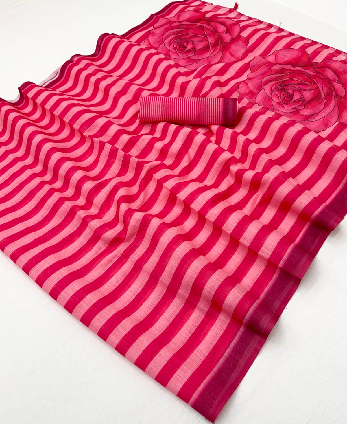 Ravishing Dark Pink Printed Cotton Silk Saree With Incomparable Blouse Piece