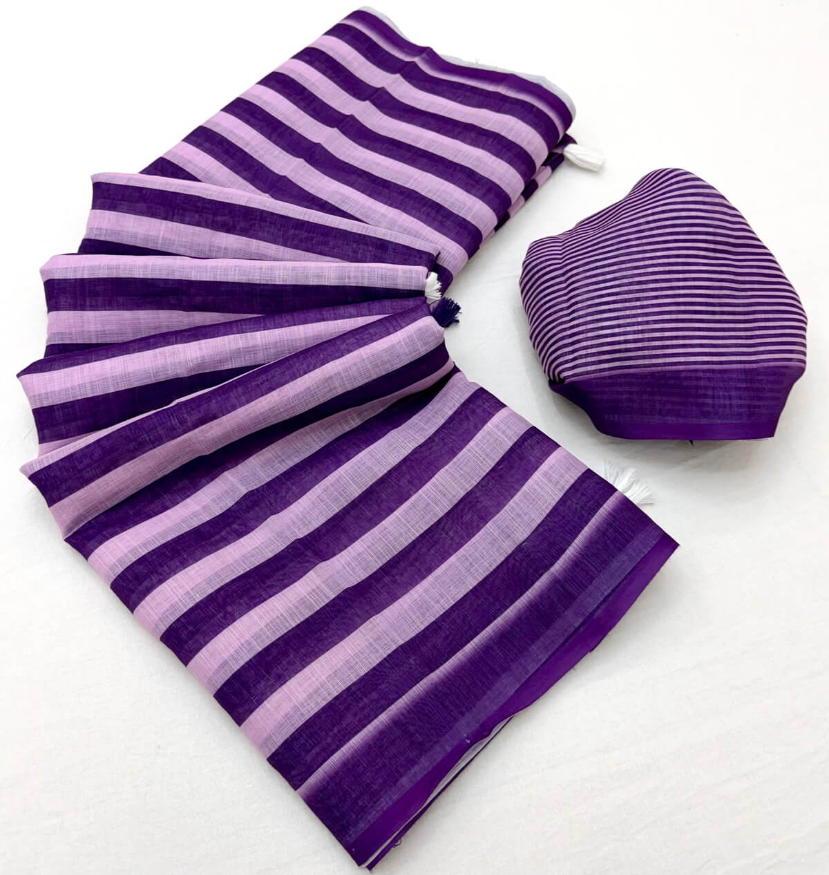Majesty Purple Printed Cotton Silk Saree With Enigmatic Blouse Piece