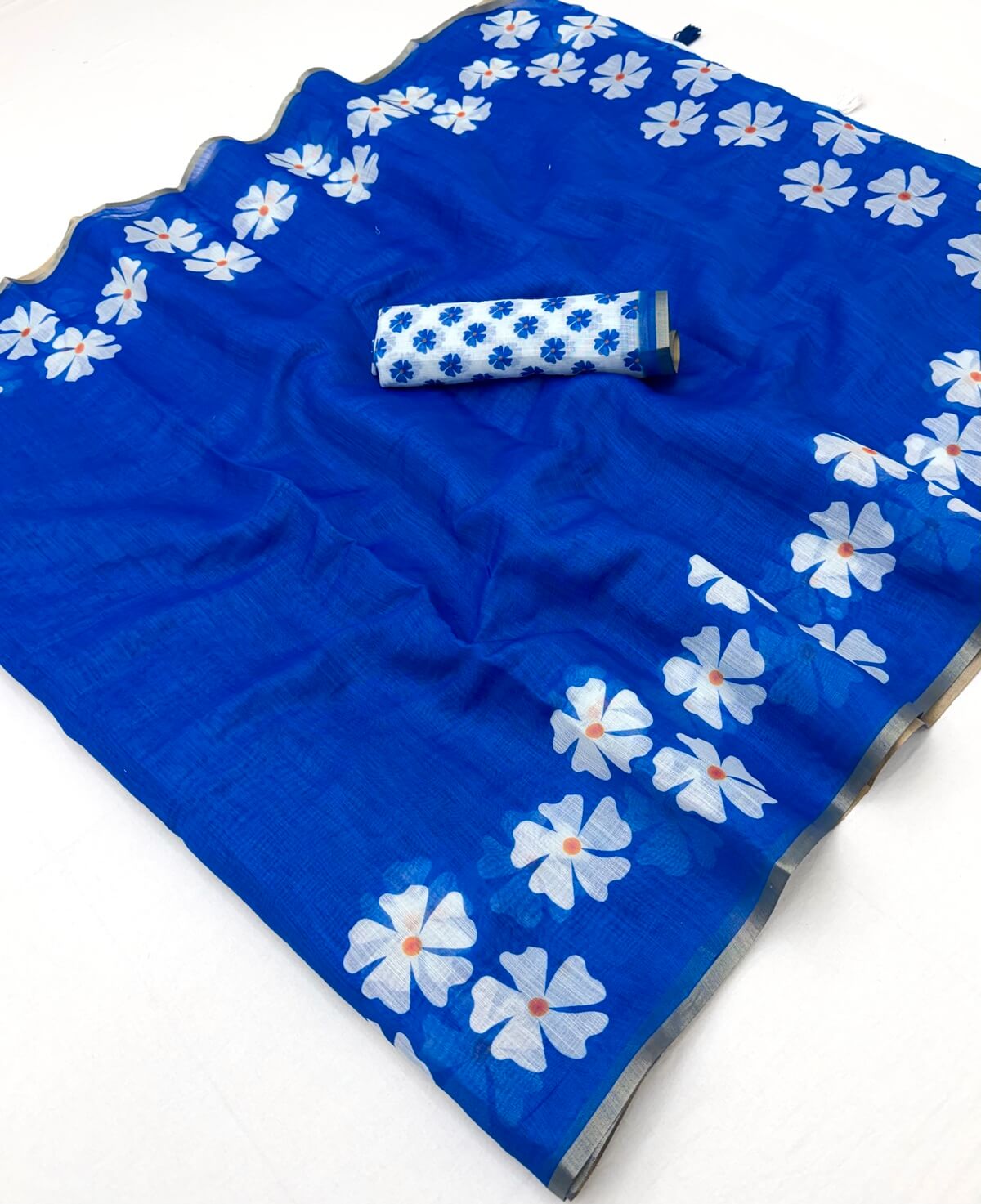 Brood Royal Blue Printed Cotton Silk Saree With Effulgent Blouse Piece