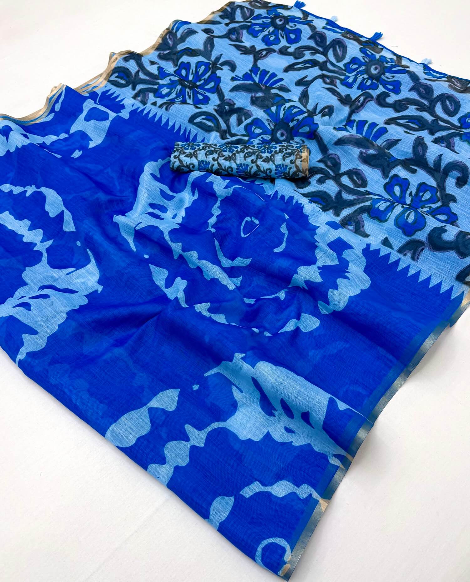 Twirling Royal Blue Printed Cotton Silk Saree With Piquant Blouse Piece