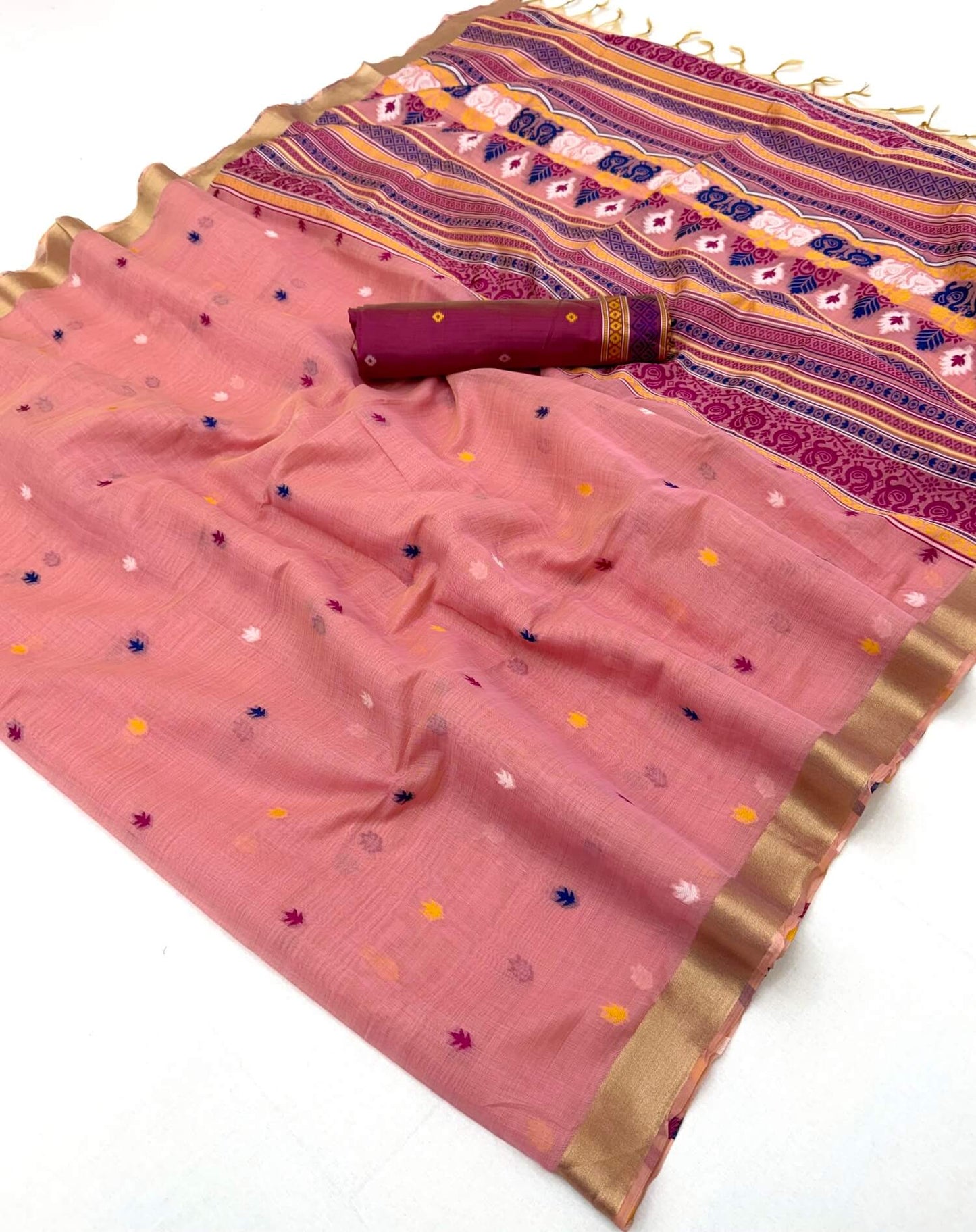 Appealing Pink Pure Munga Cotton Silk Saree With Woebegone Blouse Piece