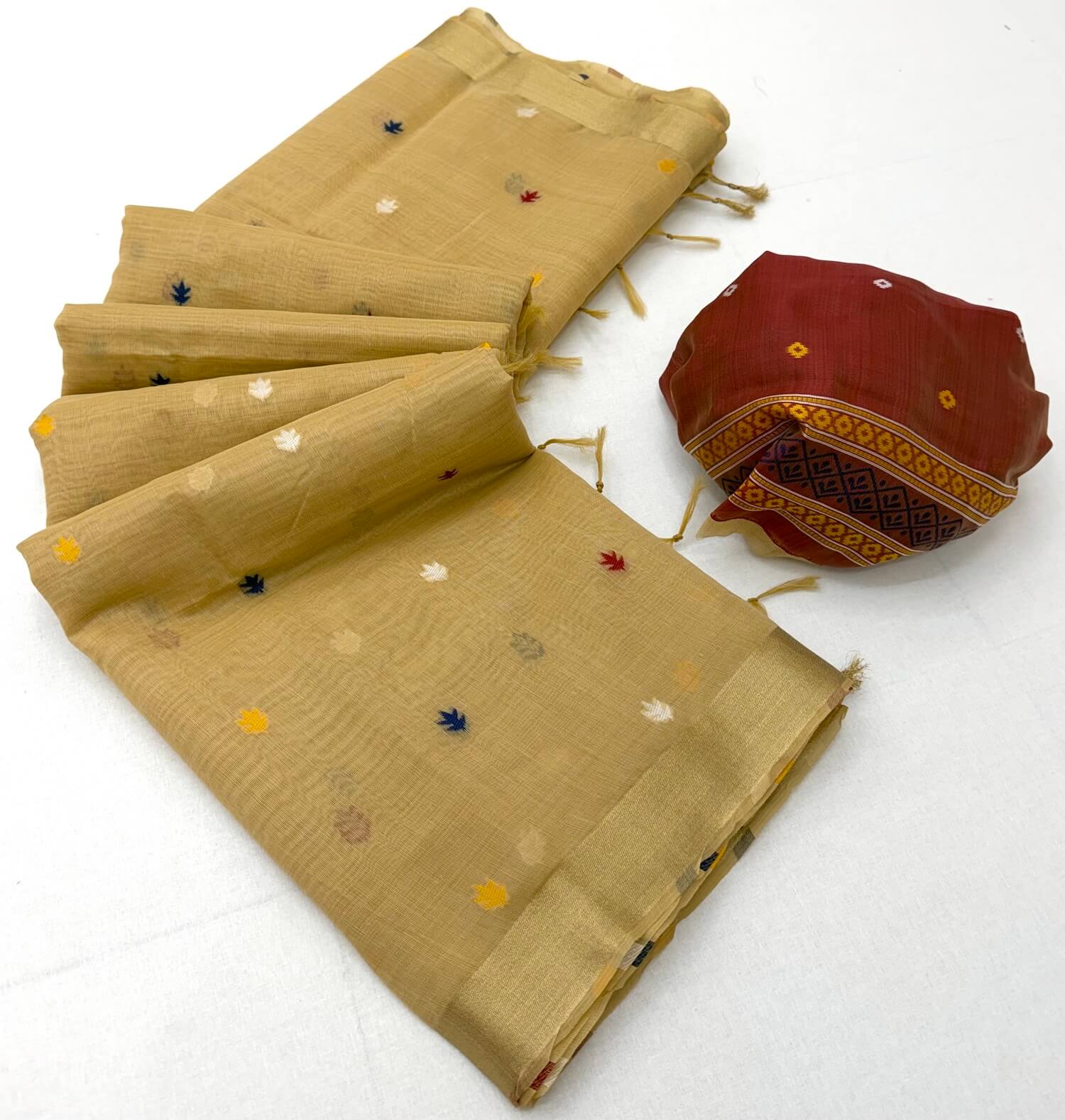 Delightful Yellow Pure Munga Cotton Silk Saree With Dissemble Blouse Piece