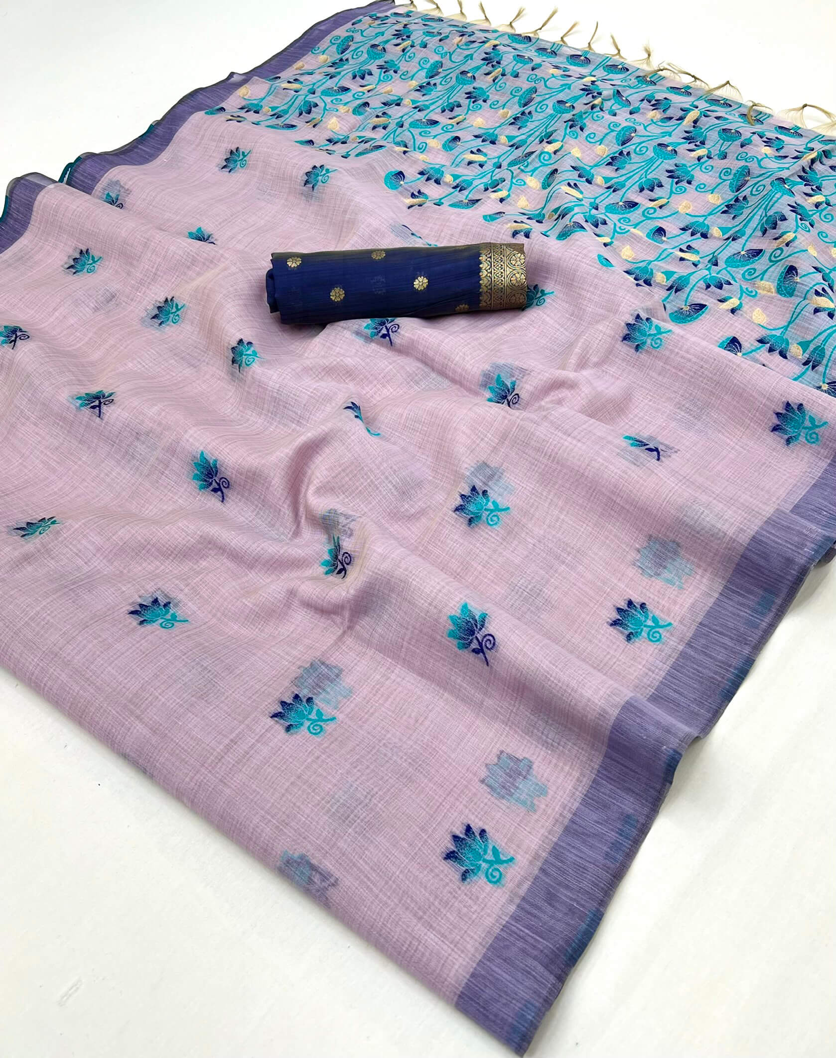 Zephyr Lavender Pure Munga Cotton Silk Saree With Impressive Blouse Piece