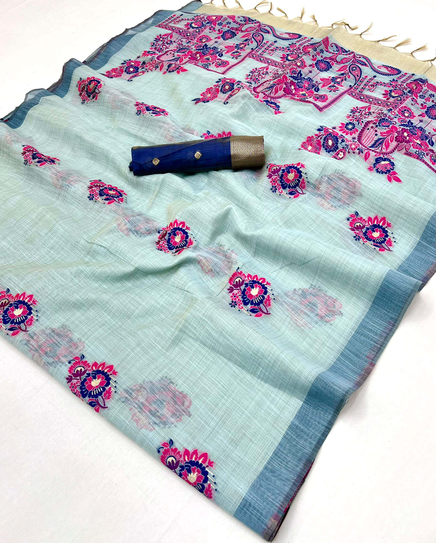 Petrichor Sky Pure Munga Cotton Silk Saree With Sempiternal Blouse Piece