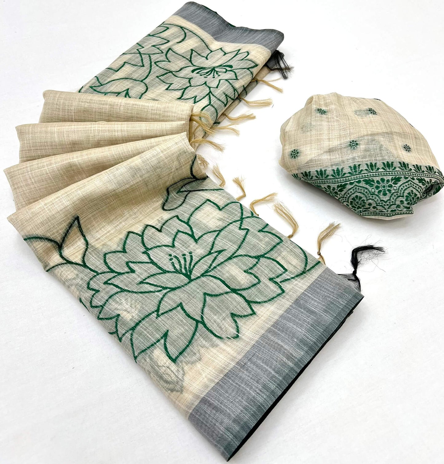 Lissome Beige Pure Munga Cotton Silk Saree With Amazing Blouse Piece
