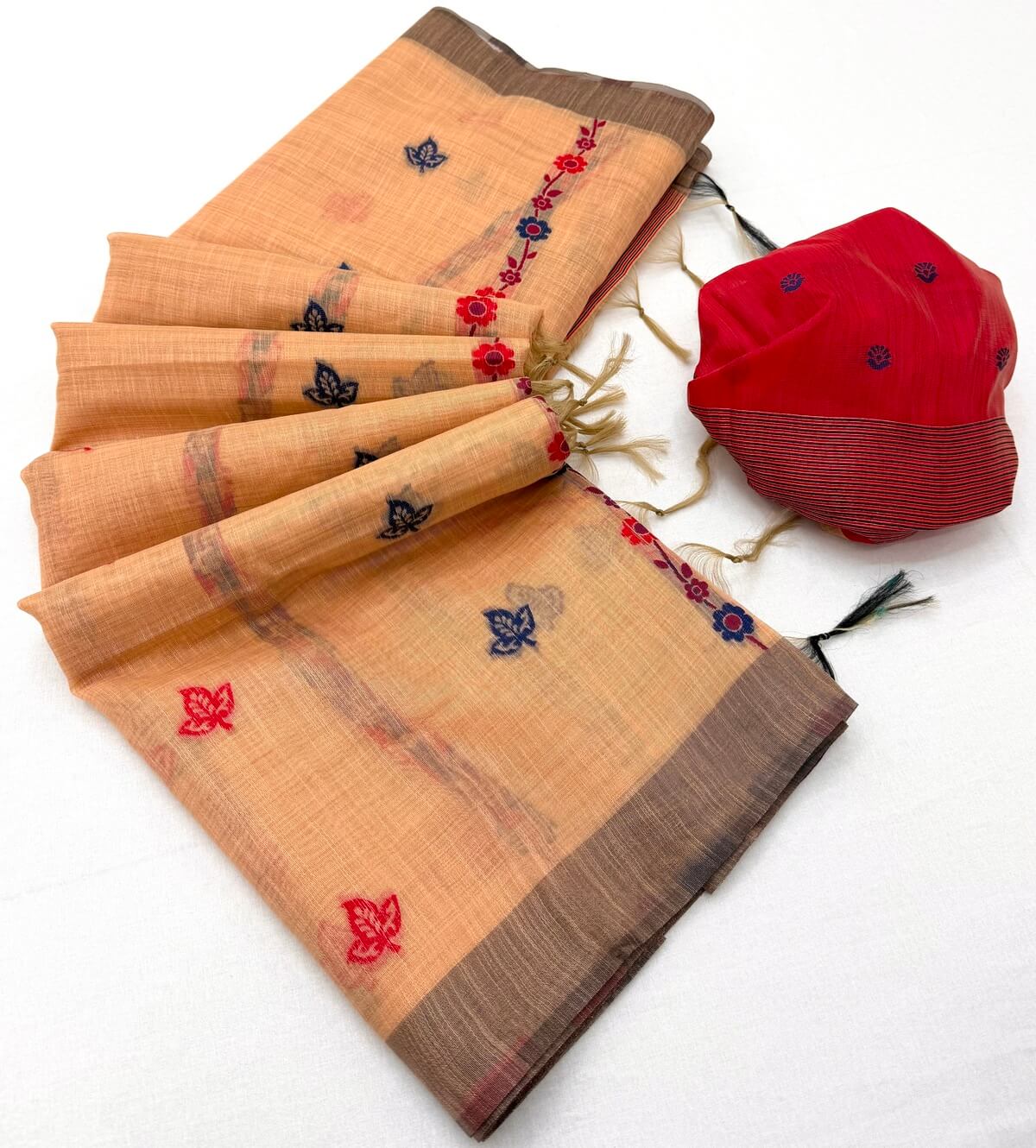 Ideal Peach Pure Munga Cotton Silk Saree With Resplendent Blouse Piece