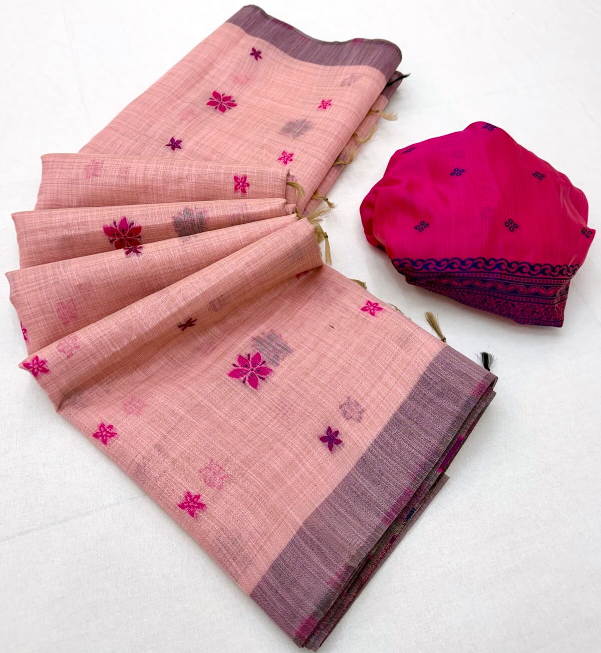 Moiety Pink Pure Munga Cotton Silk Saree With Demure Blouse Piece