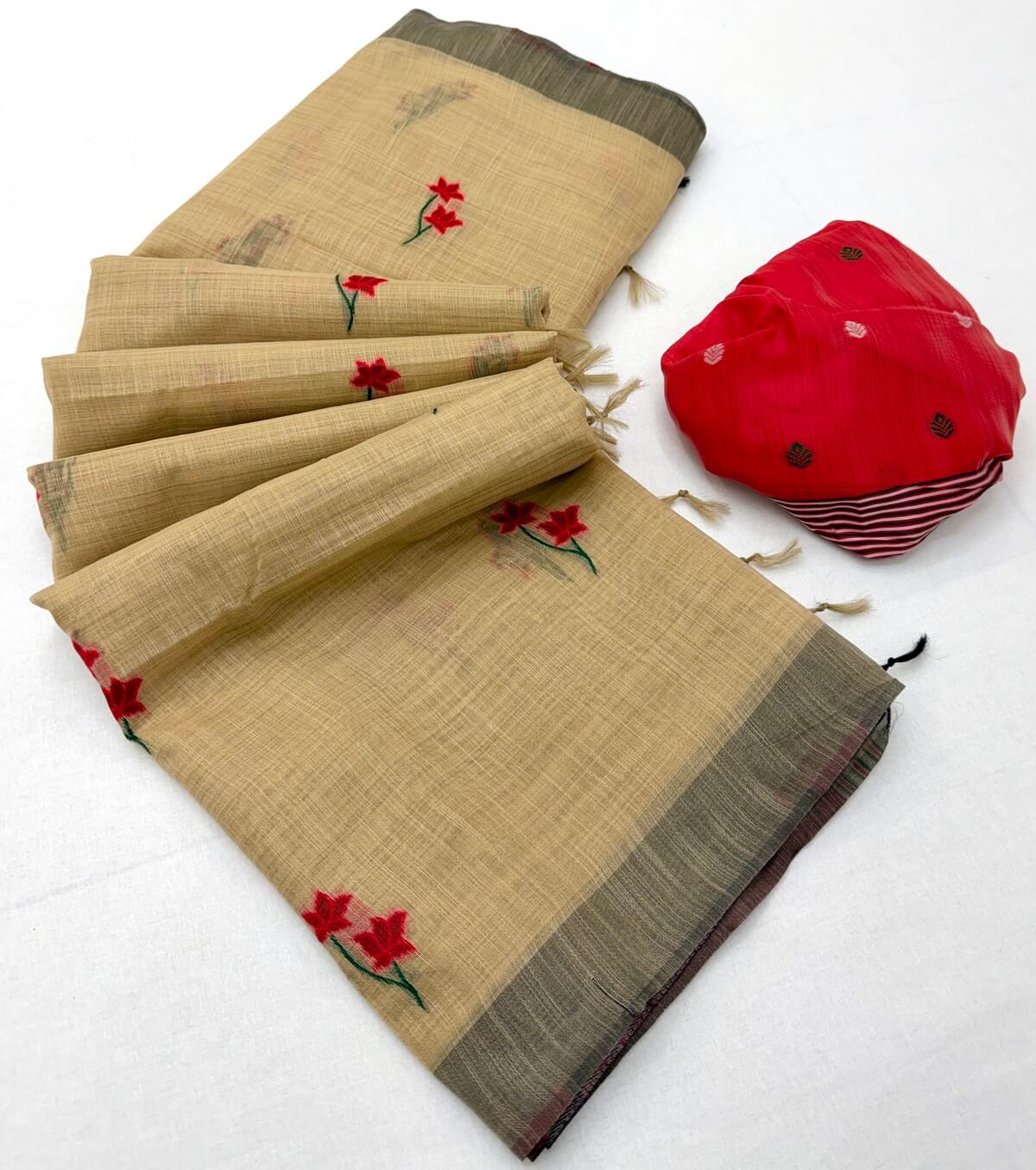 Pretty Beige Pure Munga Cotton Silk Saree With Whimsical Blouse Piece