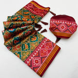 Innovative Green Printed Patola Handloom Silk Saree With Capricious Blouse Piece