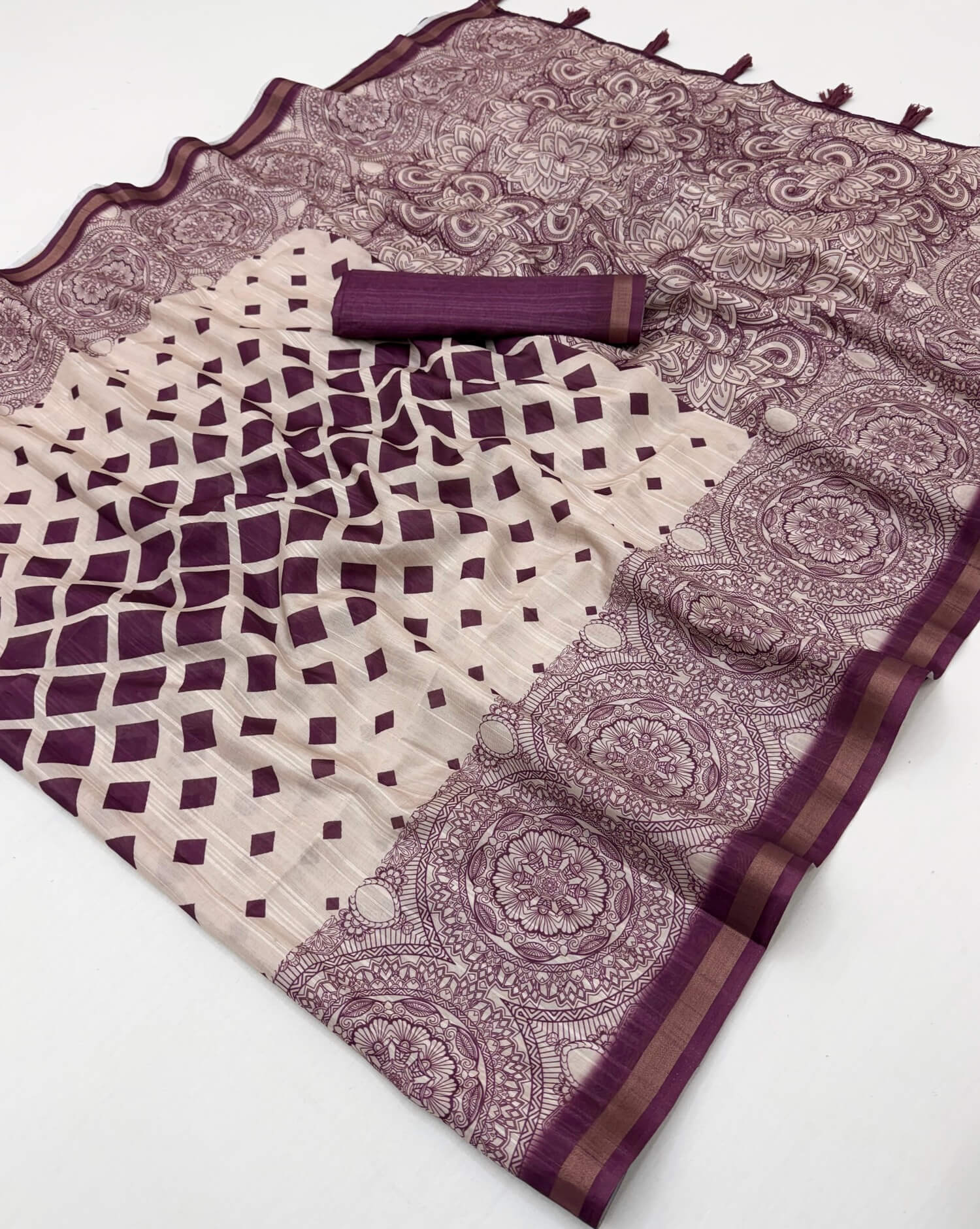 Classic Wine Printed Cotton Silk Saree With Arresting Blouse Piece
