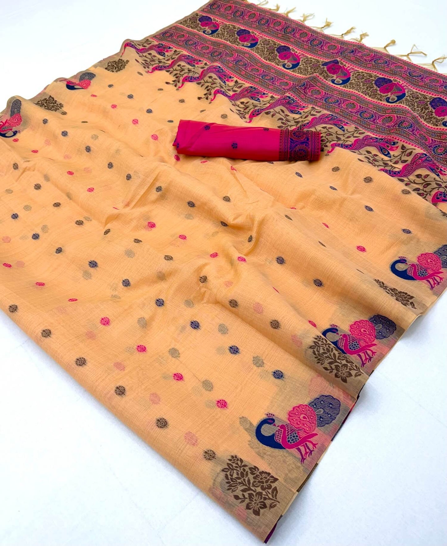 Classy Peach Pure Munga Cotton Silk Saree With Flattering Blouse Piece