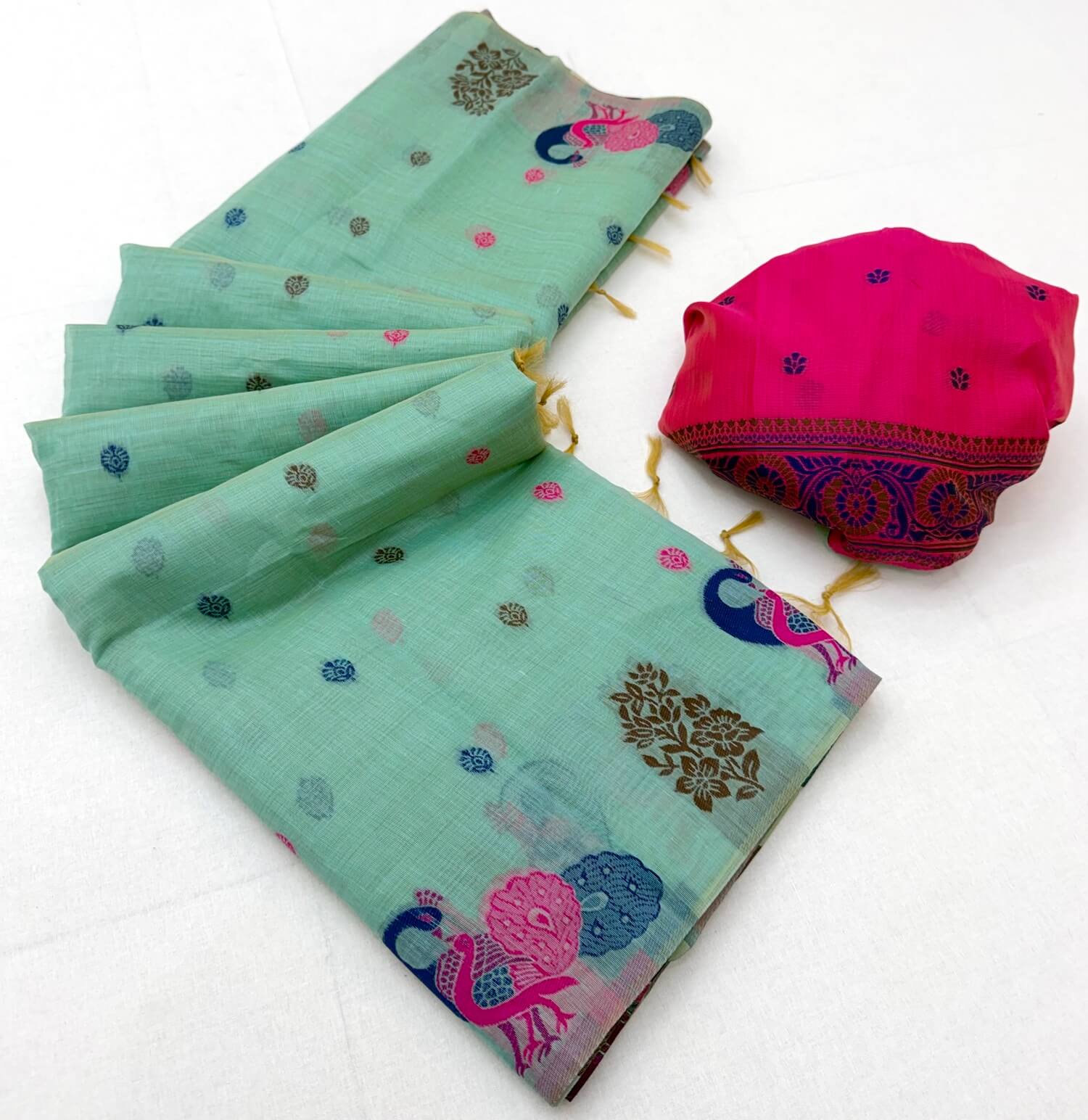 Embrocation Turquoise Pure Munga Cotton Silk Saree With Seraglio Blouse Piece