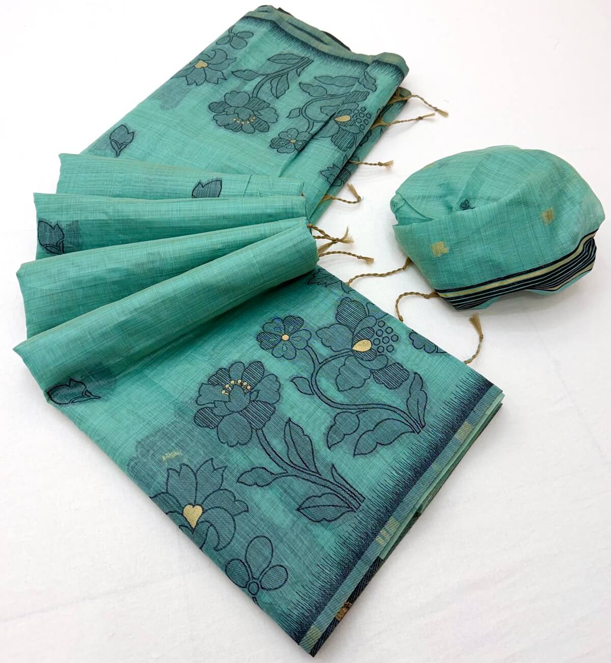 Enchanting Sea Green Pure Munga Cotton Silk Saree With Felicitous Blouse Piece