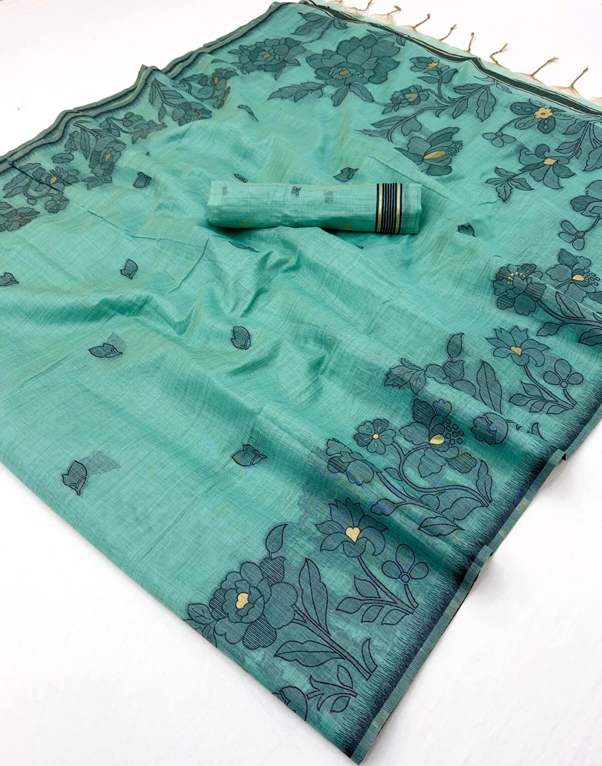 Enchanting Sea Green Pure Munga Cotton Silk Saree With Felicitous Blouse Piece