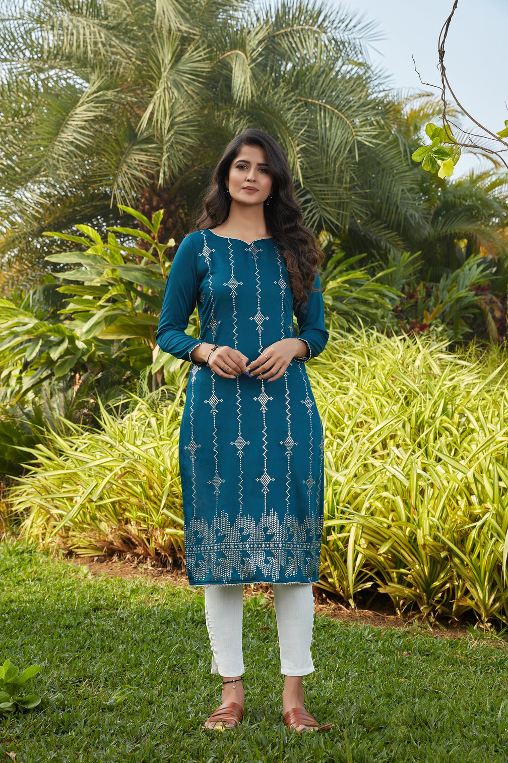 Rama Green Mukaish Worked Cotton Readymade Kurti