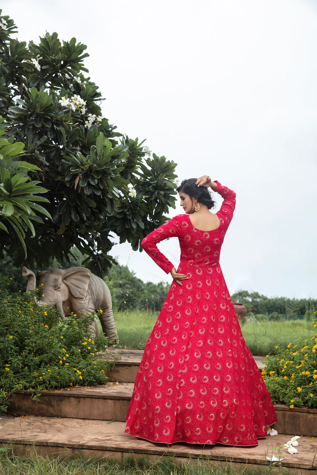 Rani-Pink Foilage Print Georgette Designer Gown Semi Stitched