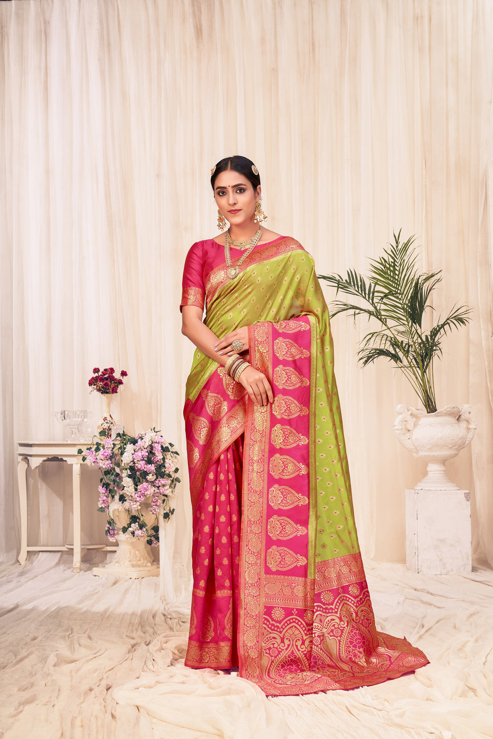 Red Banarasi Silk Wedding Wear Saree With Blouse