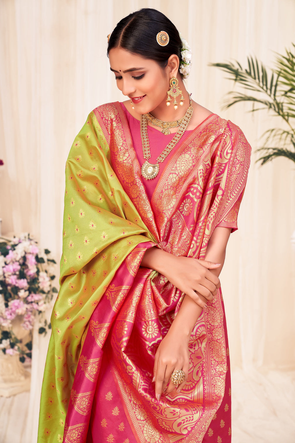 Red Banarasi Silk Wedding Wear Saree With Blouse