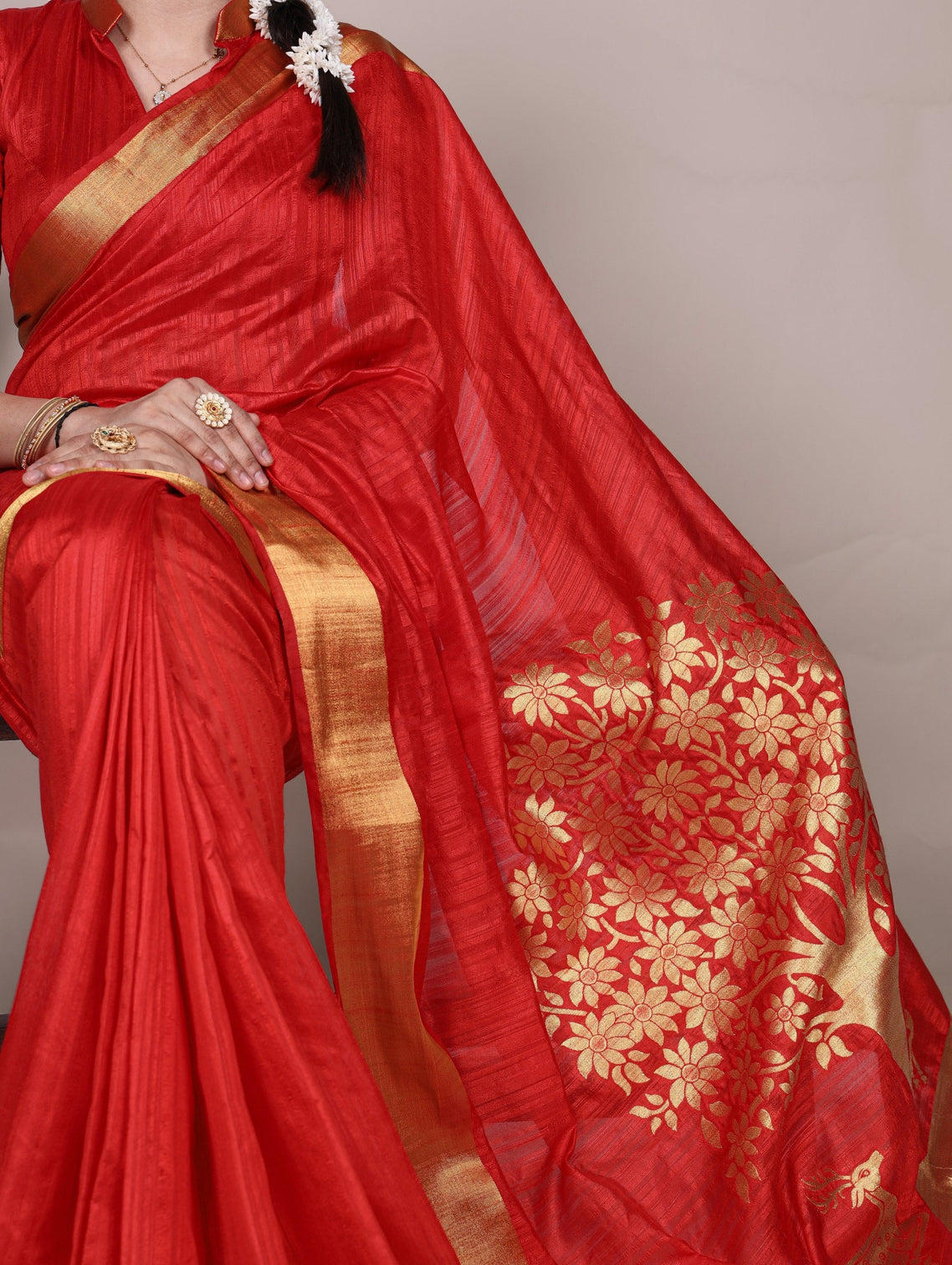 Red Elegant Raw Silk Saree with Zari Weaving Work