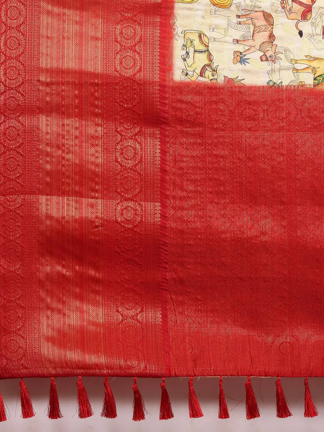 Beige Colour Digital Kalamkari Print Pattu Banarasi Silk Saree