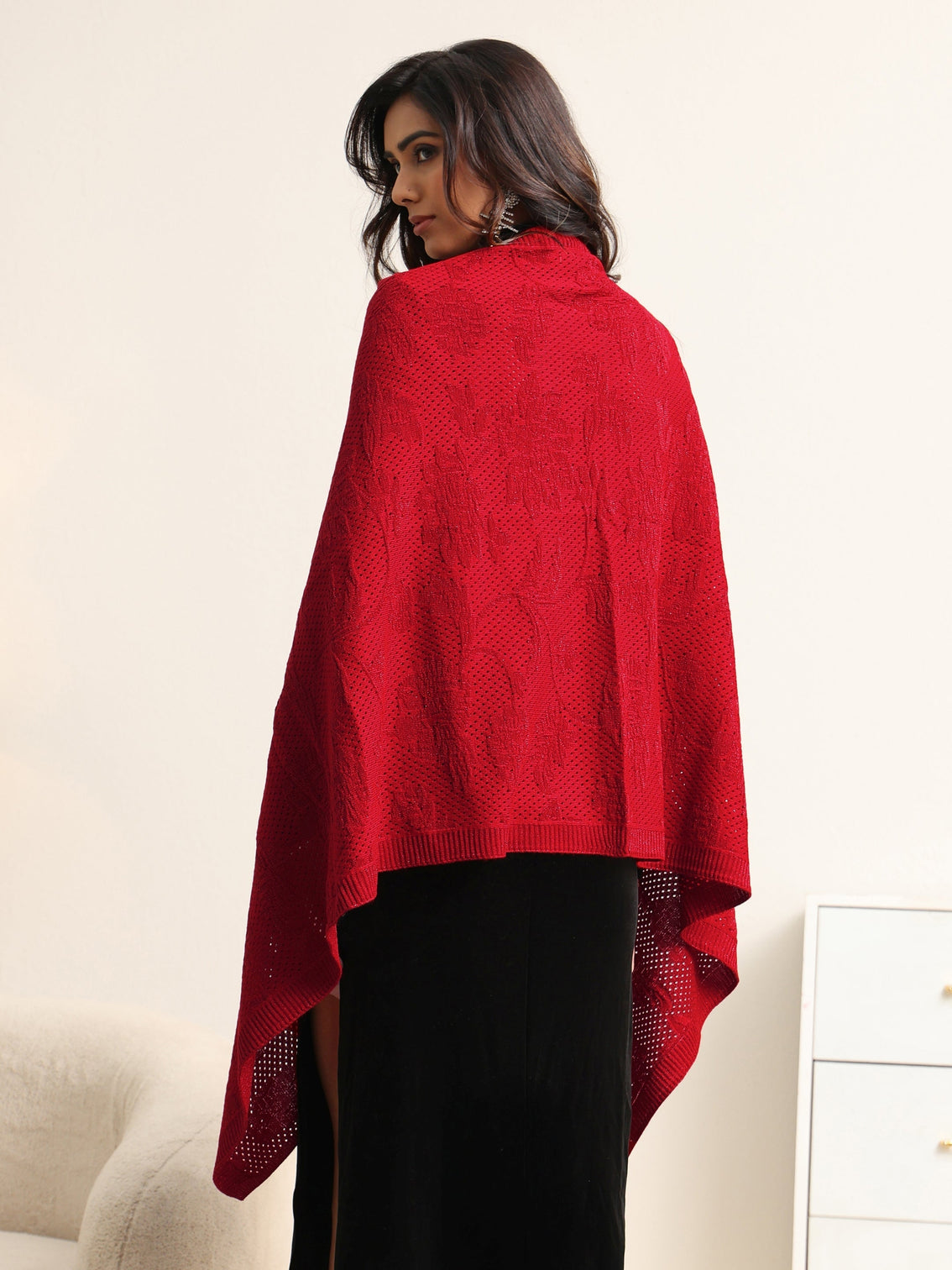 Mameraa Red Floral Knitted Acrylic Wrap Shawl