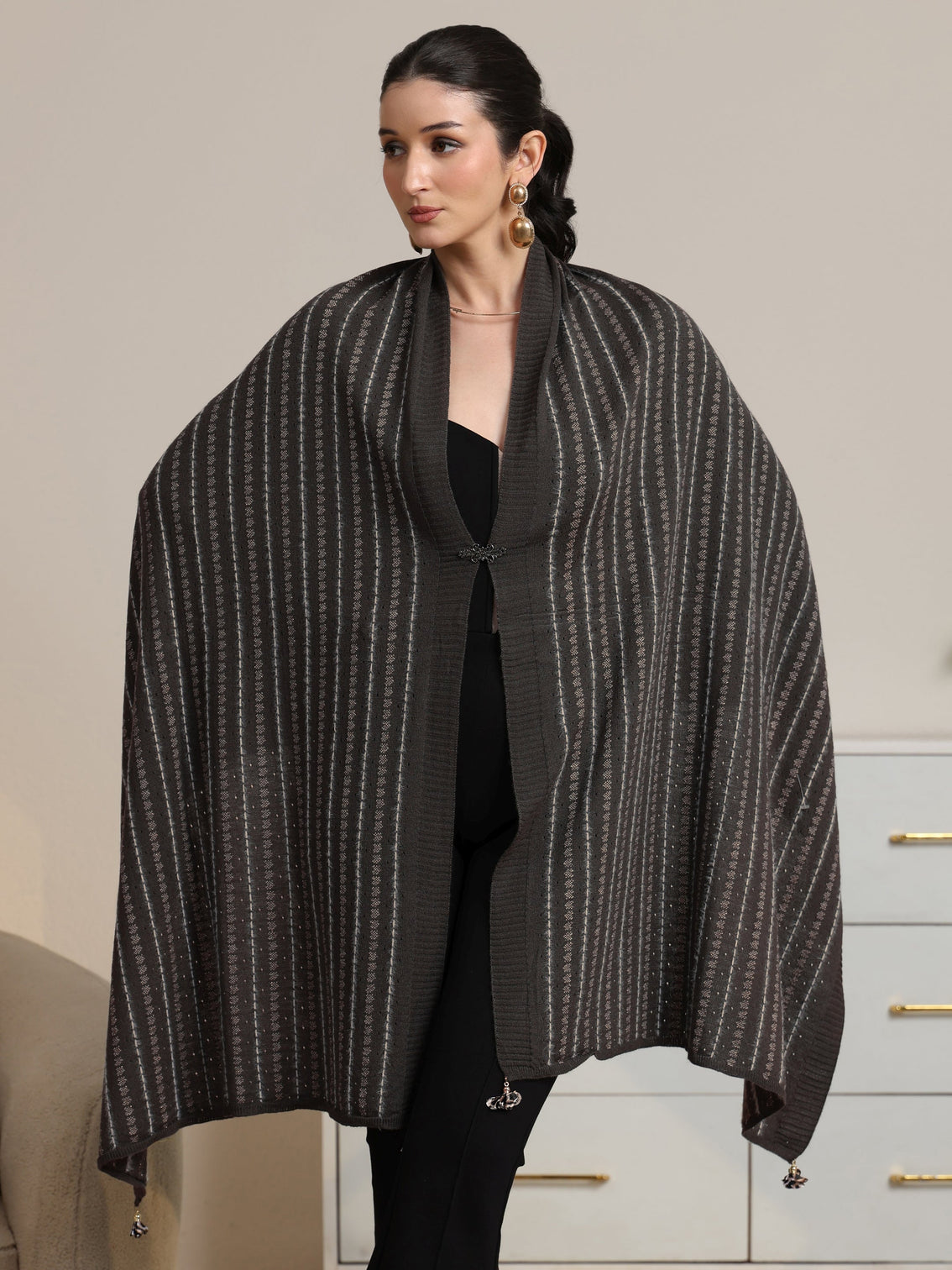 Mameraa Grey Striped Knitted Acrylic Wrap Shawl