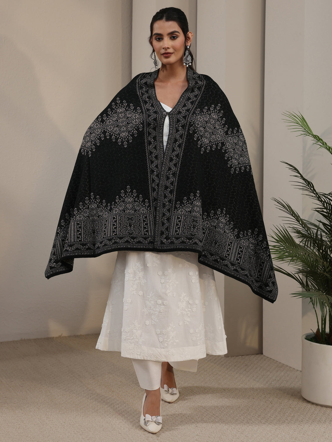 Mameraa Black Ethnic Embroidered Acrylic Wrap Shawl