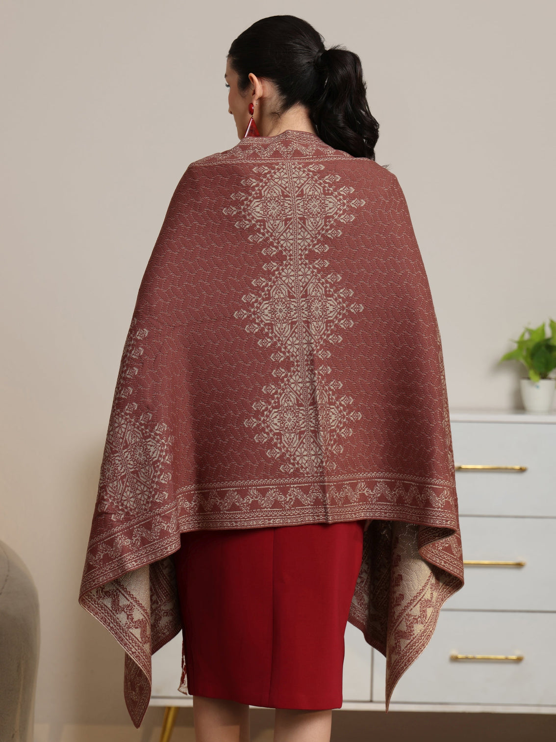 Mameraa Dusty Pink Ethnic Knitted Acrylic Wrap Shawl