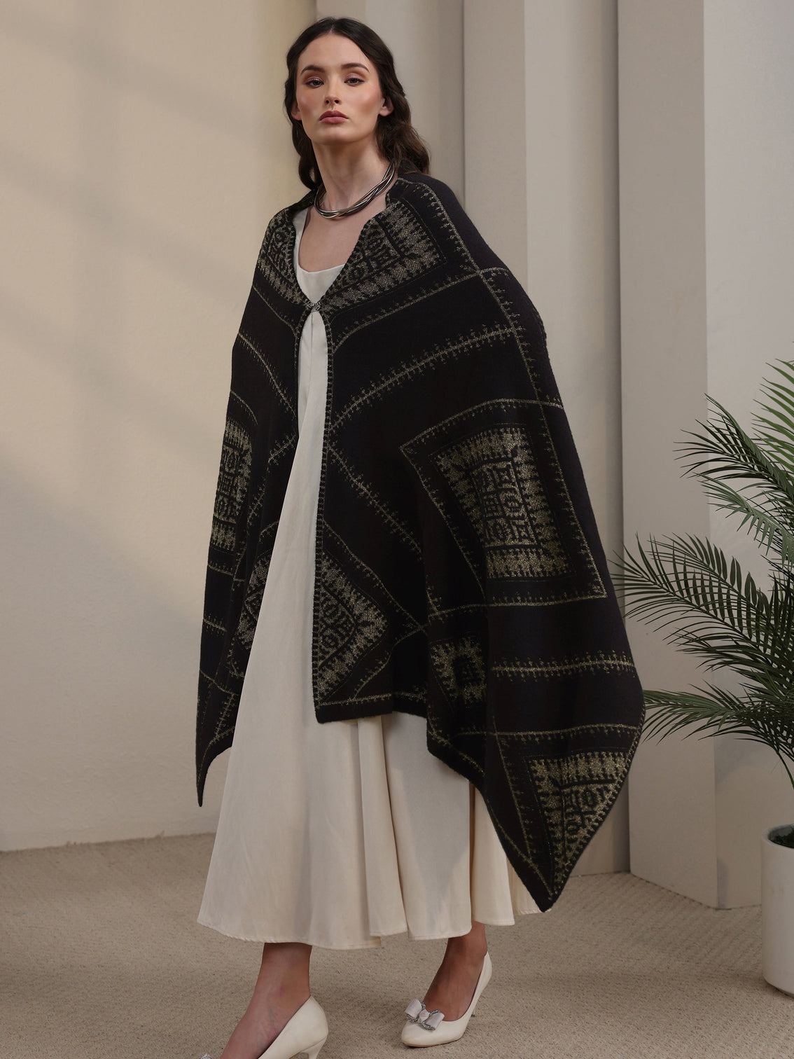 Mameraa Black Ethnic Embroidered Acrylic Wrap Shawl