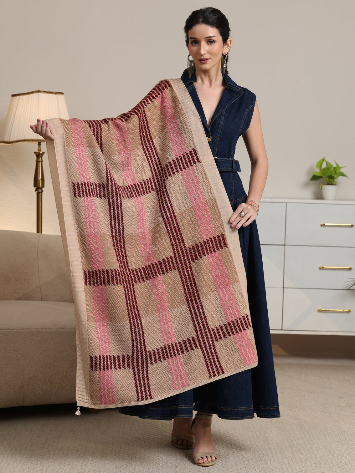 Mameraa Beige Geometric Knitted Acrylic Shawl
