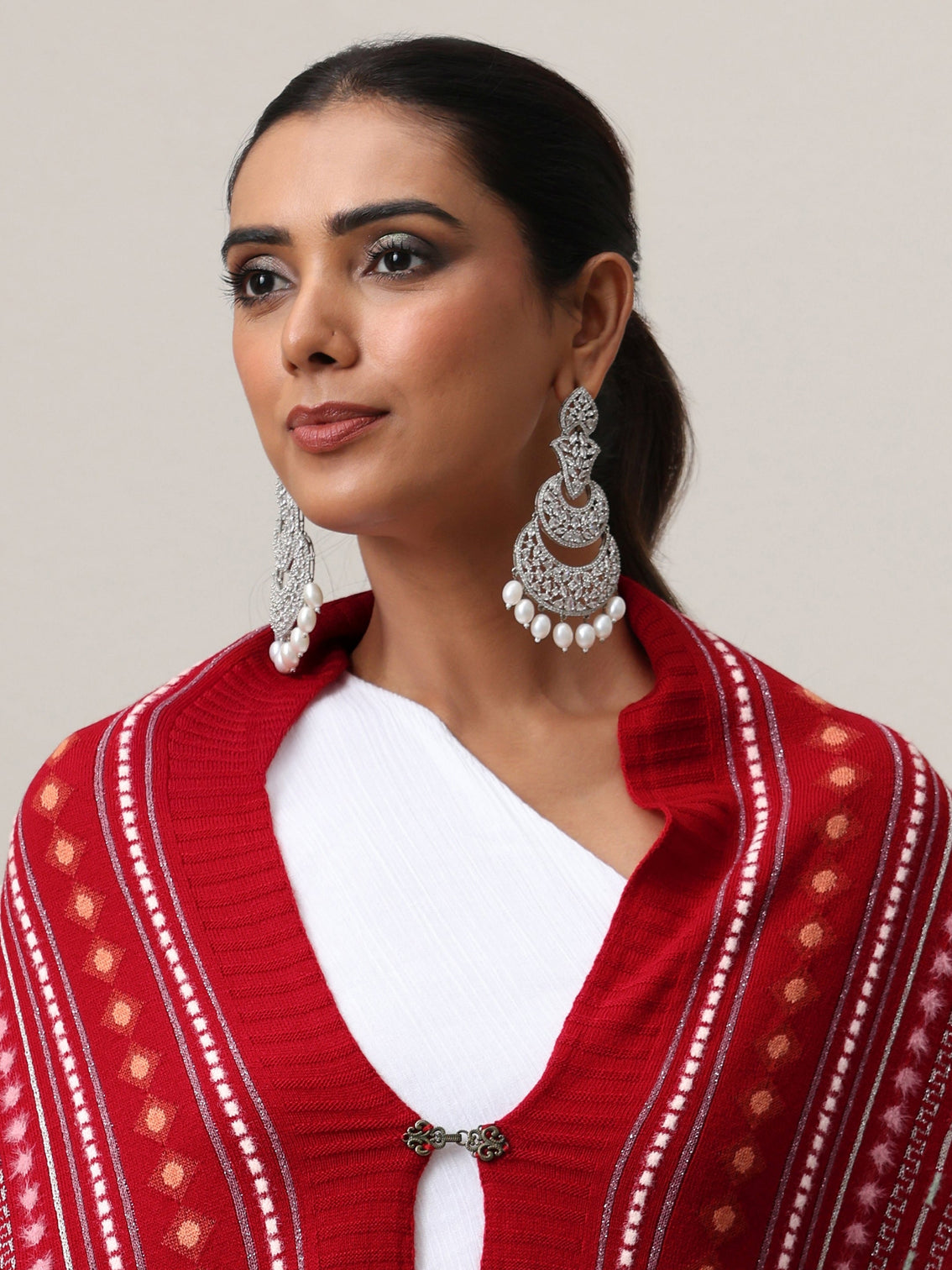 Mameraa Crimson Red Geometric Knitted Acrylic Wrap Shawl