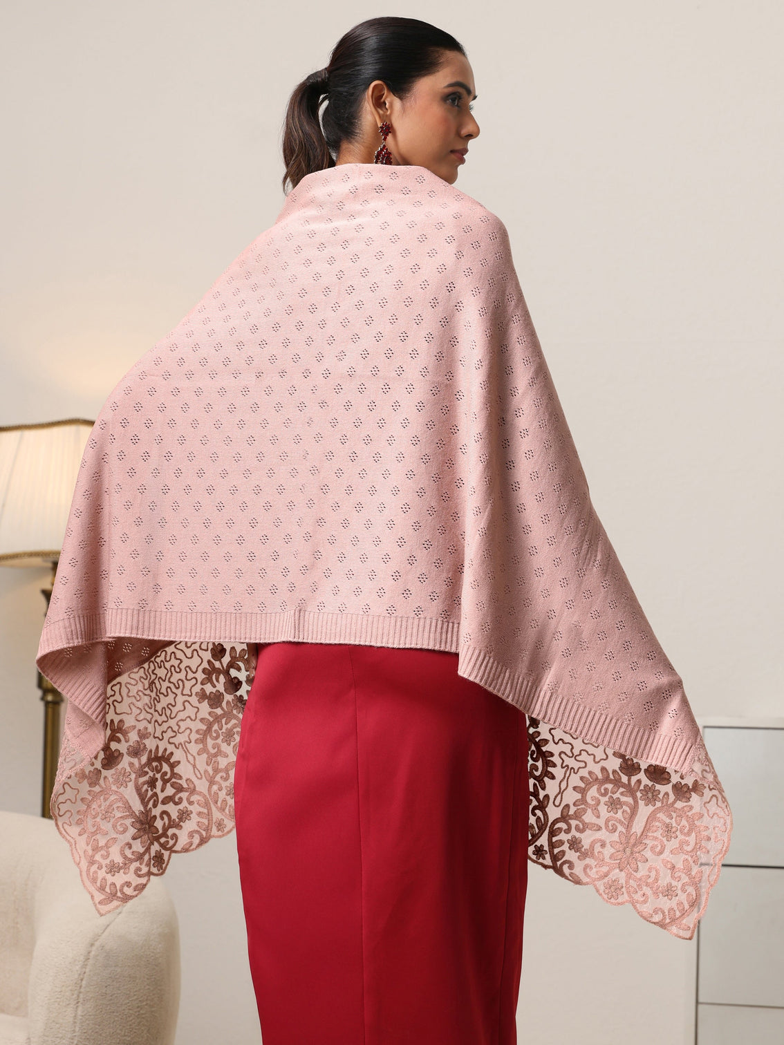 Mameraa Baby Pink Knitted Acrylic Wrap Shawl with Lace Border