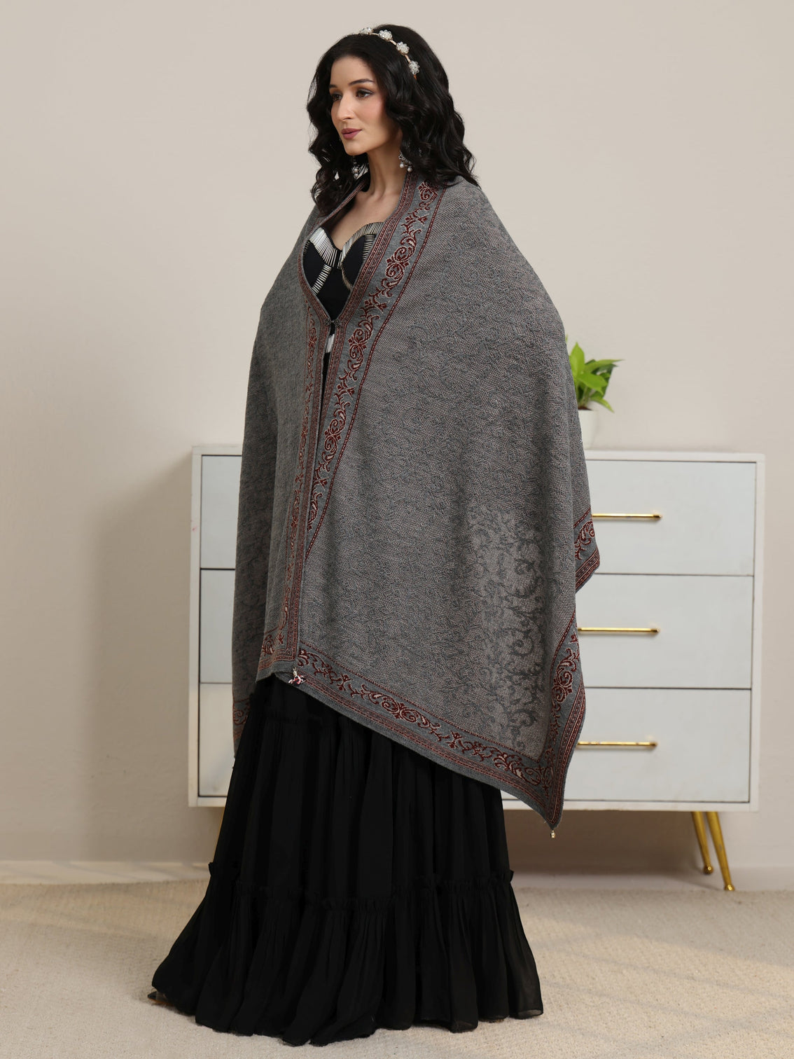 Mameraa Grey Knitted Acrylic Wrap Shawl
